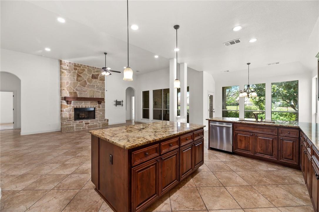 4609 Mont Blanc Dr, Bee Cave, TX 78738
