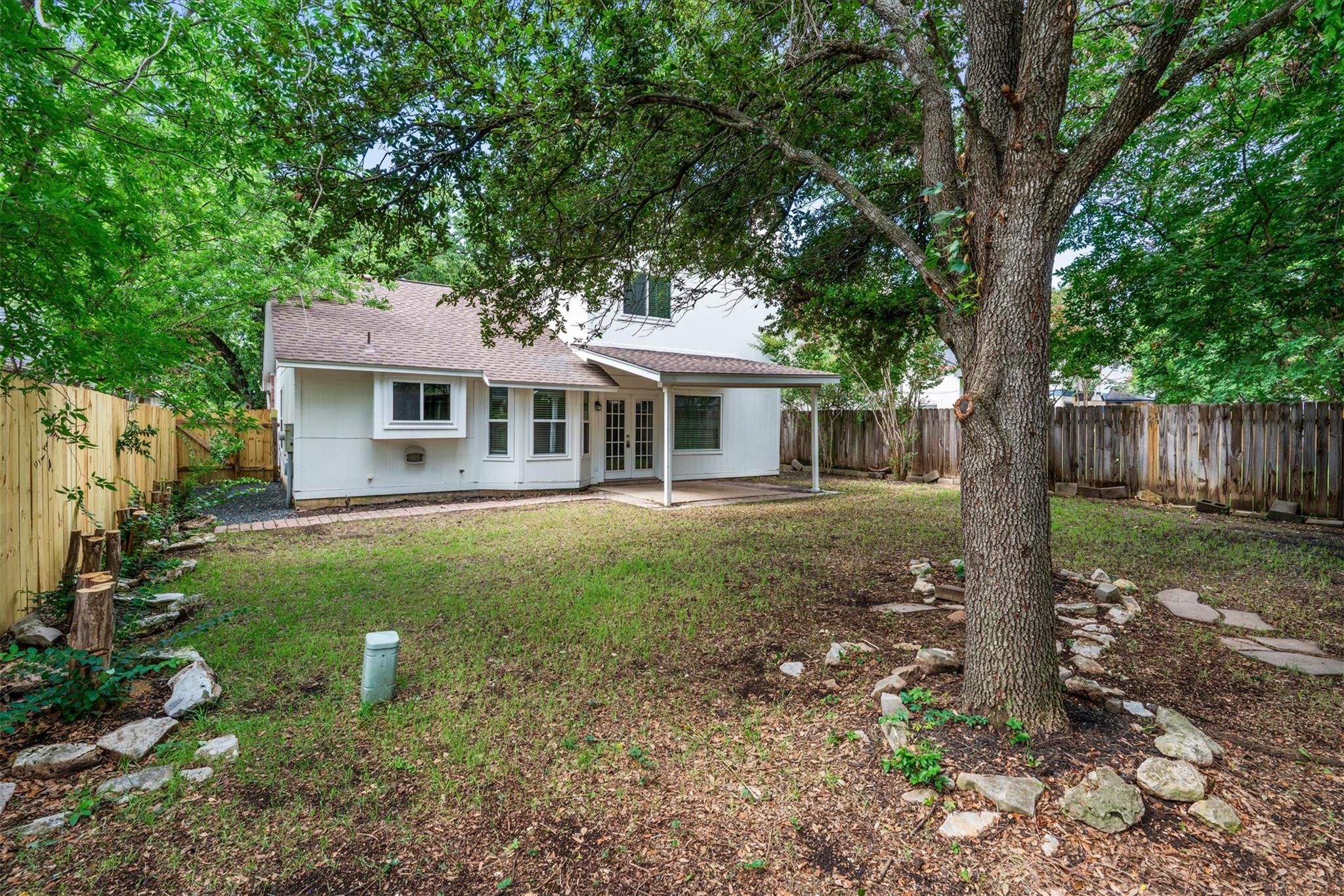 1516 White Oak Loop, Round Rock, TX 78681