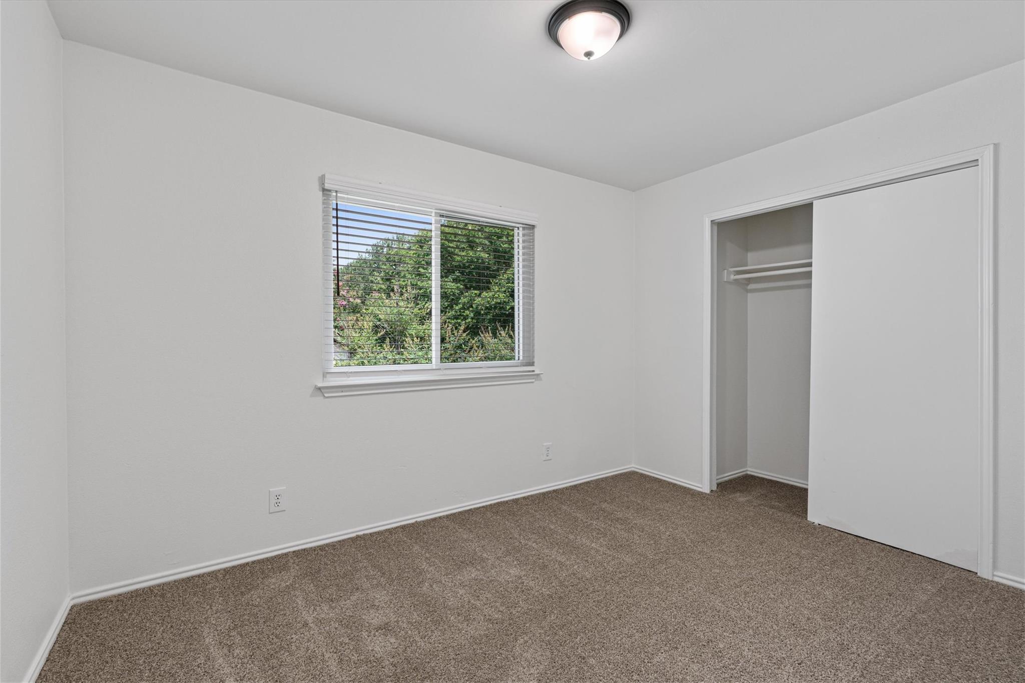 1516 White Oak Loop, Round Rock, TX 78681