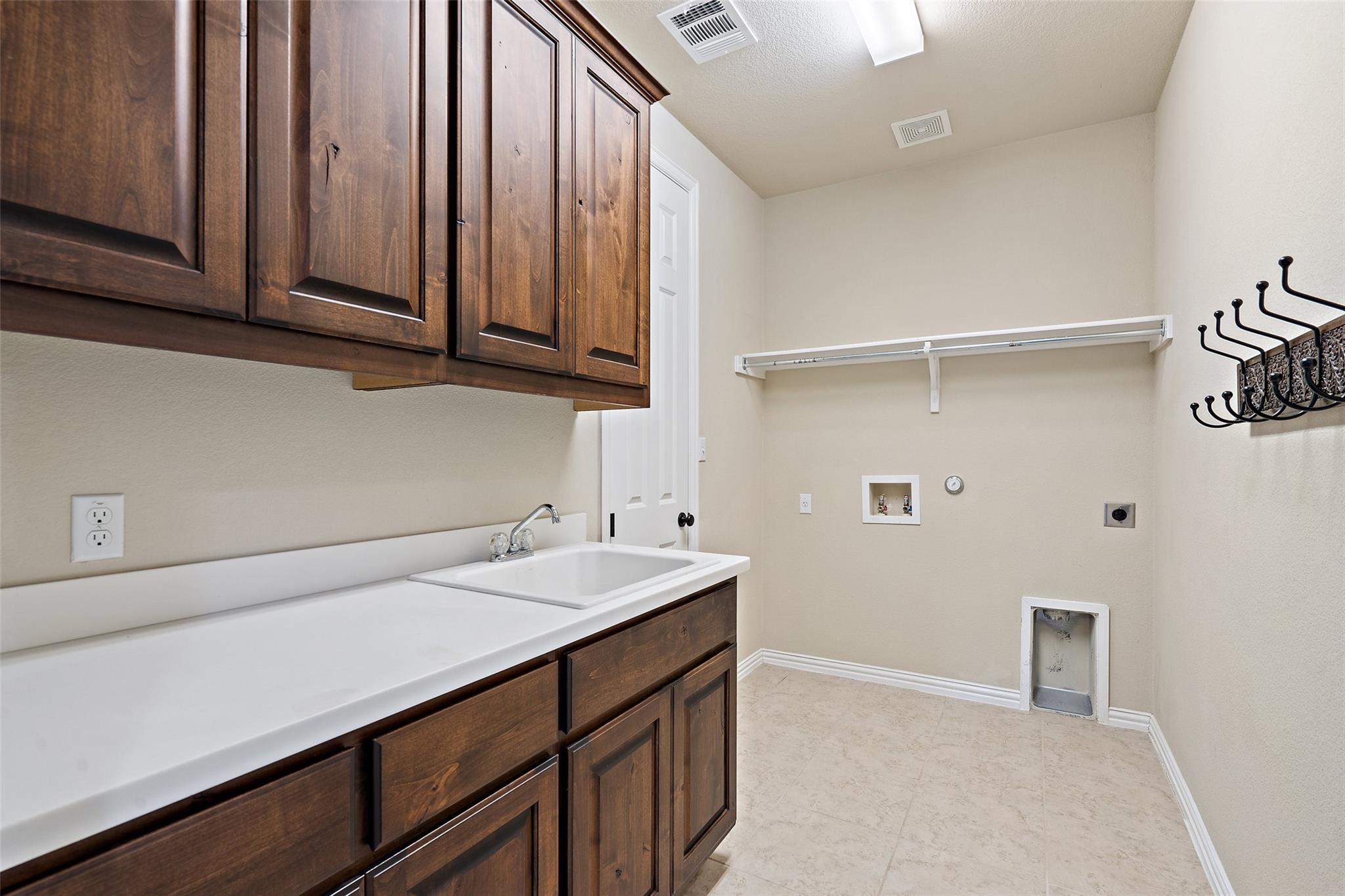 5505 Cypress Ranch Blvd, Spicewood, TX 78669