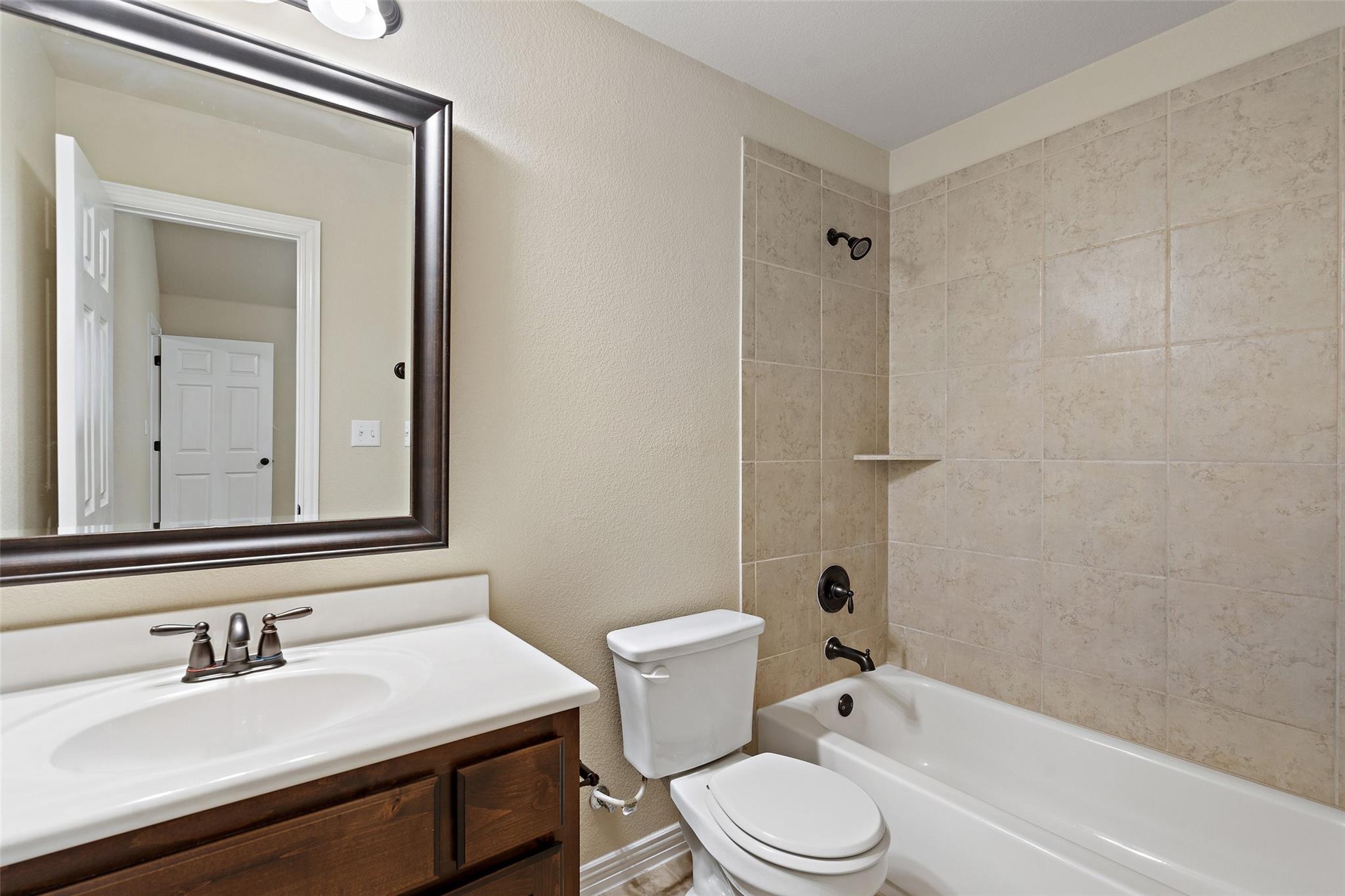 5505 Cypress Ranch Blvd, Spicewood, TX 78669
