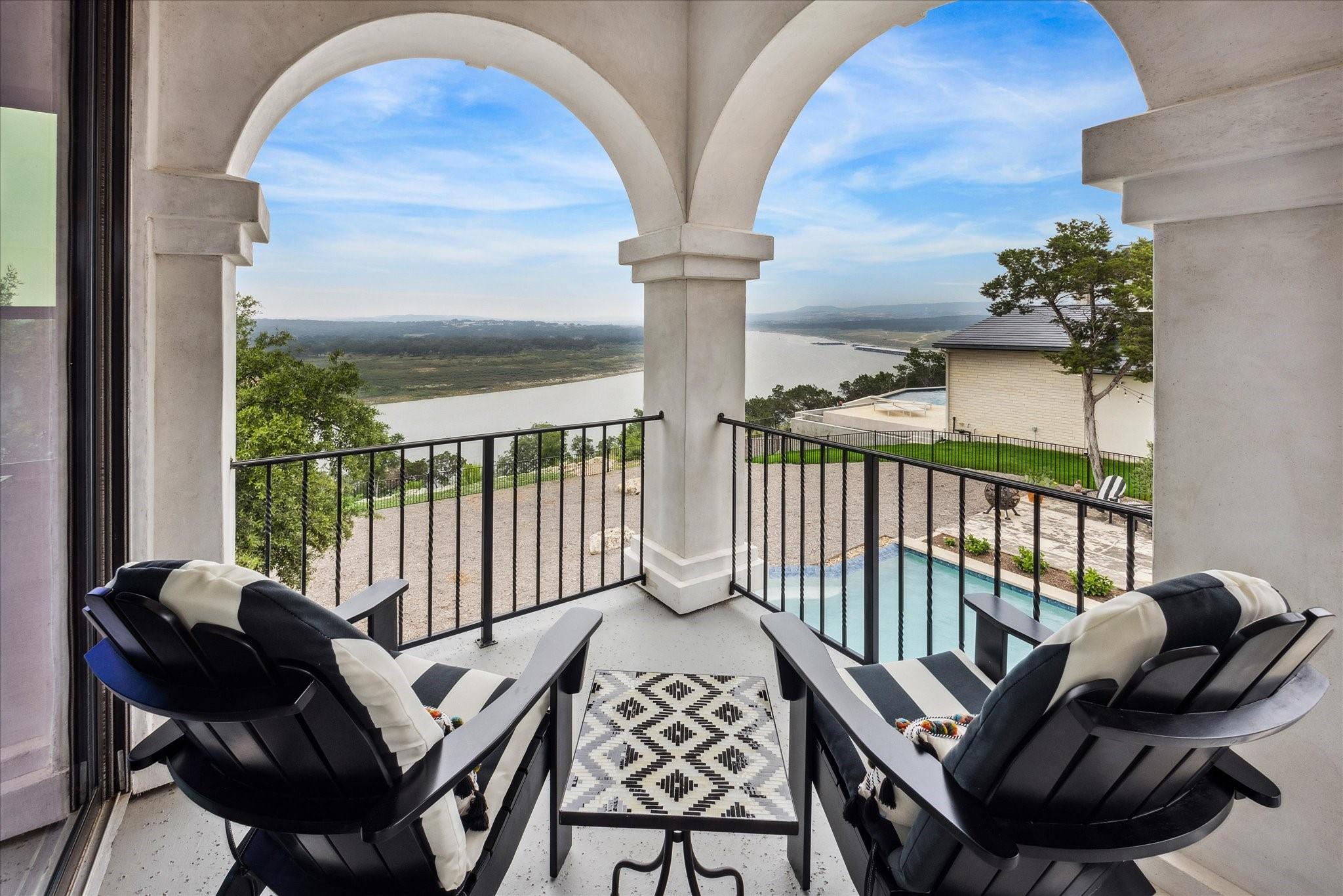 Lago Vista, TX 78645