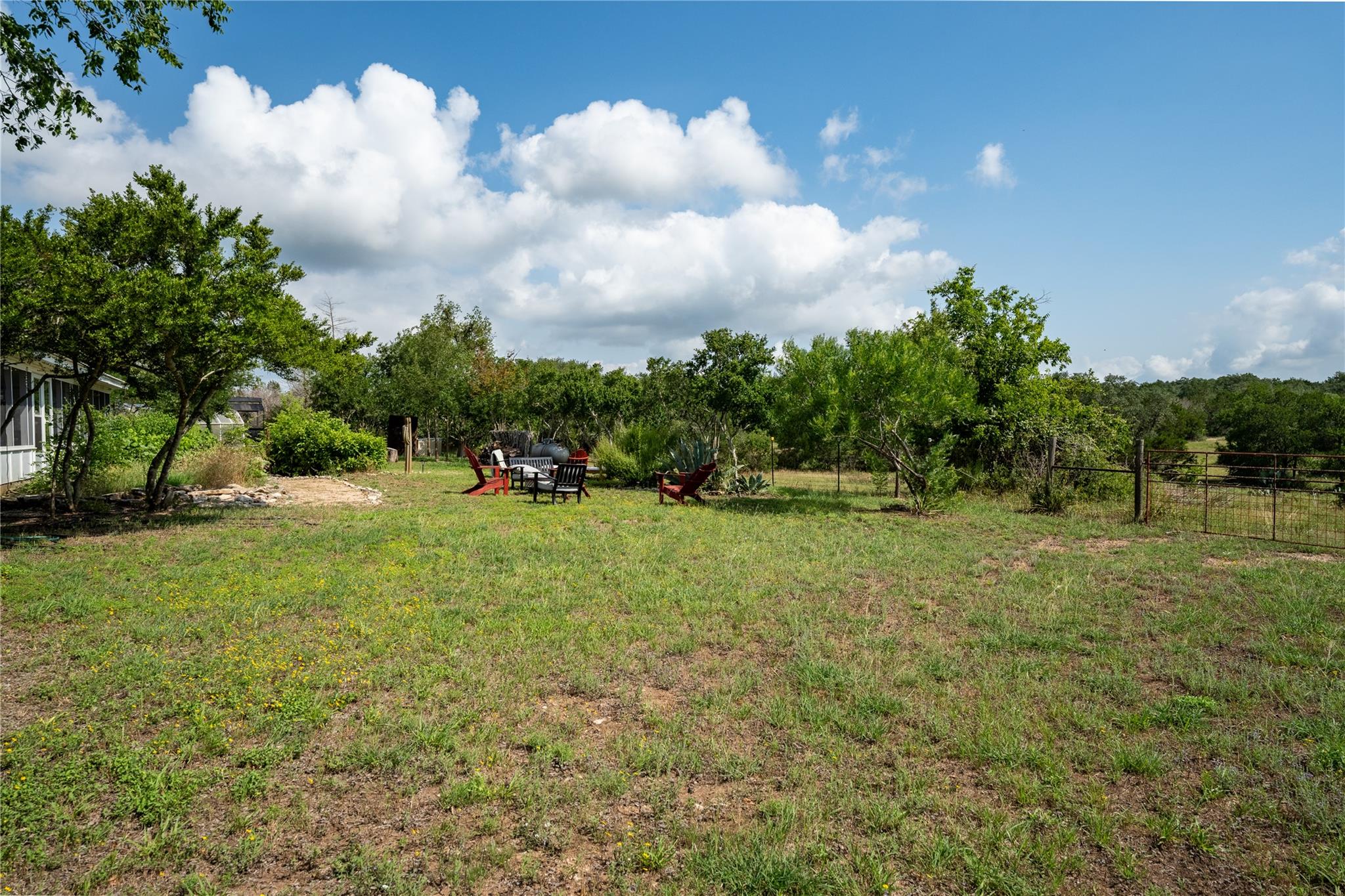 9800 Fm 150 W, Driftwood, TX 78619