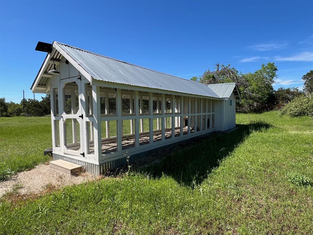 9800 Fm 150 W, Driftwood, TX 78619