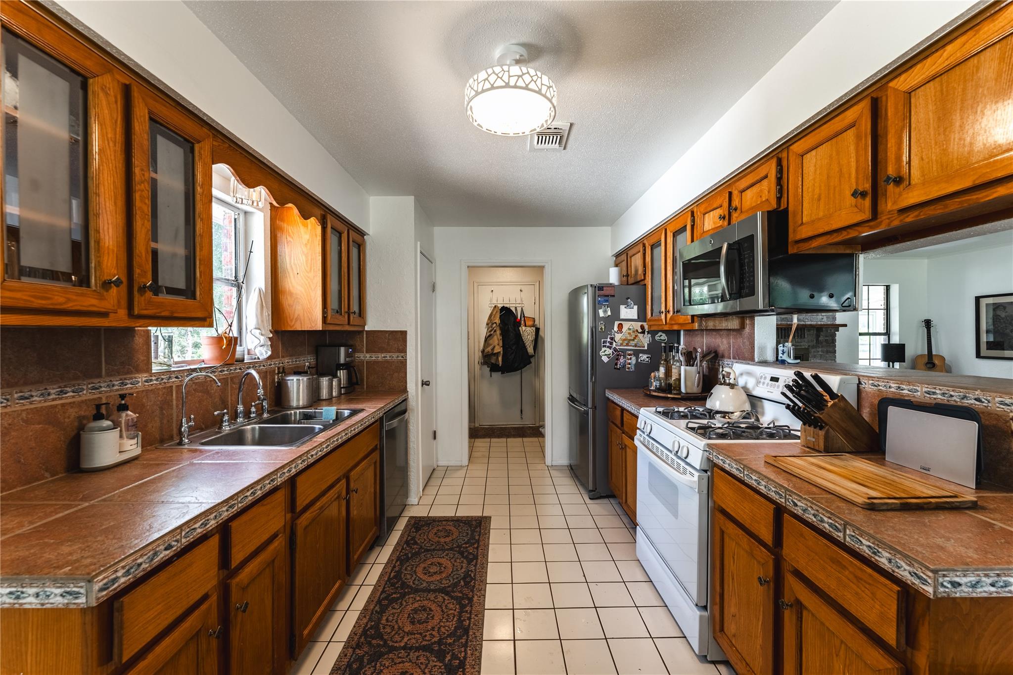 9800 Fm 150 W, Driftwood, TX 78619