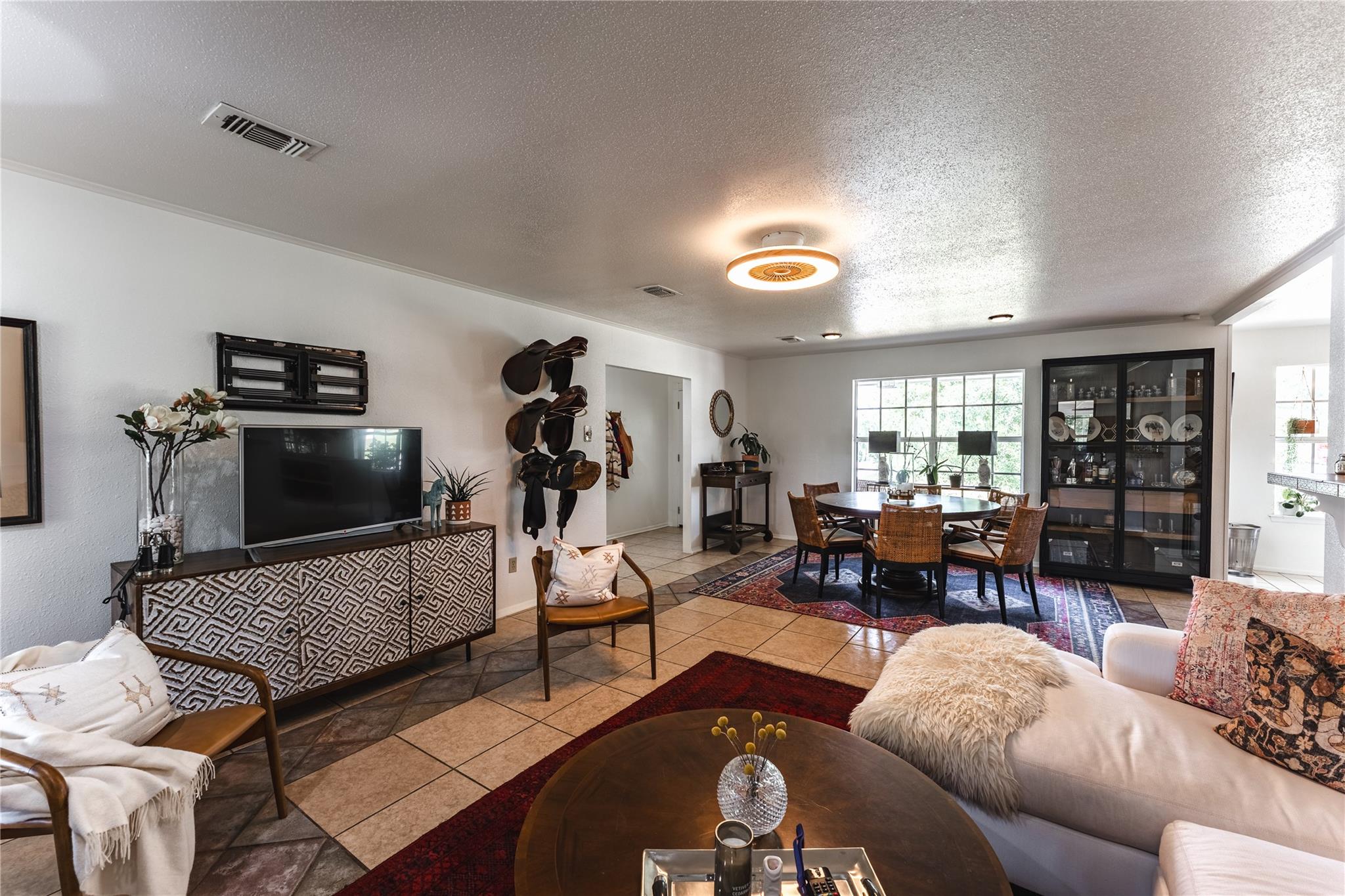 9800 Fm 150 W, Driftwood, TX 78619