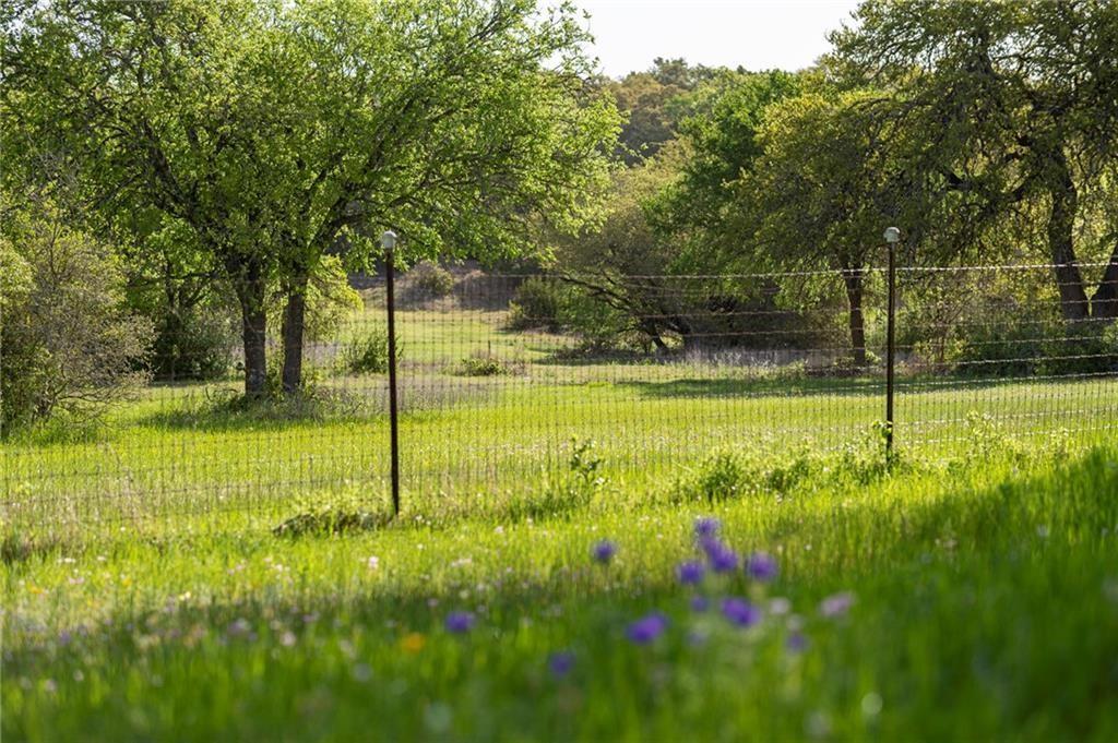 9800 Fm 150 W, Driftwood, TX 78619