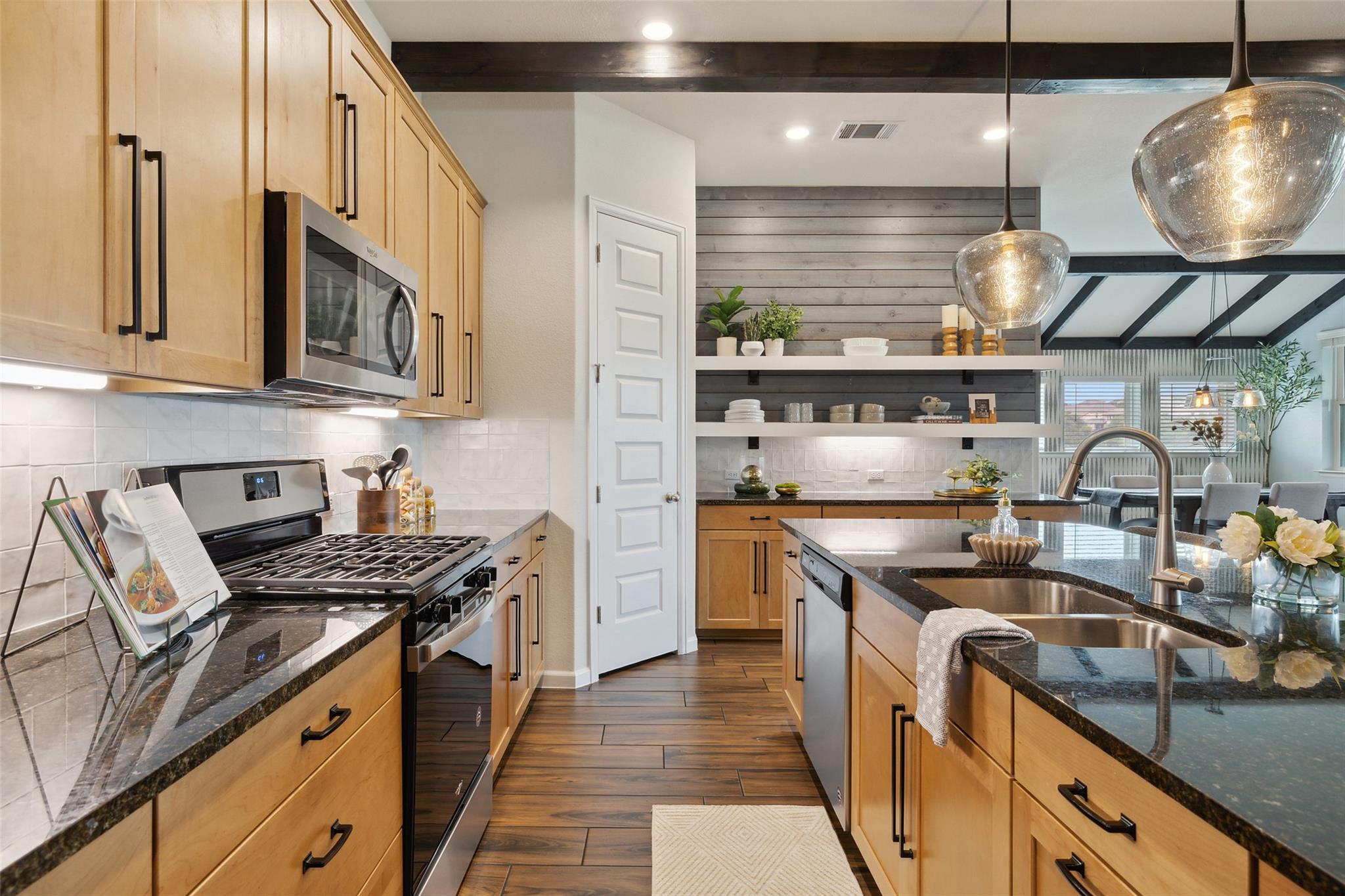 16720 Horondelle Dr, Austin, TX 78738