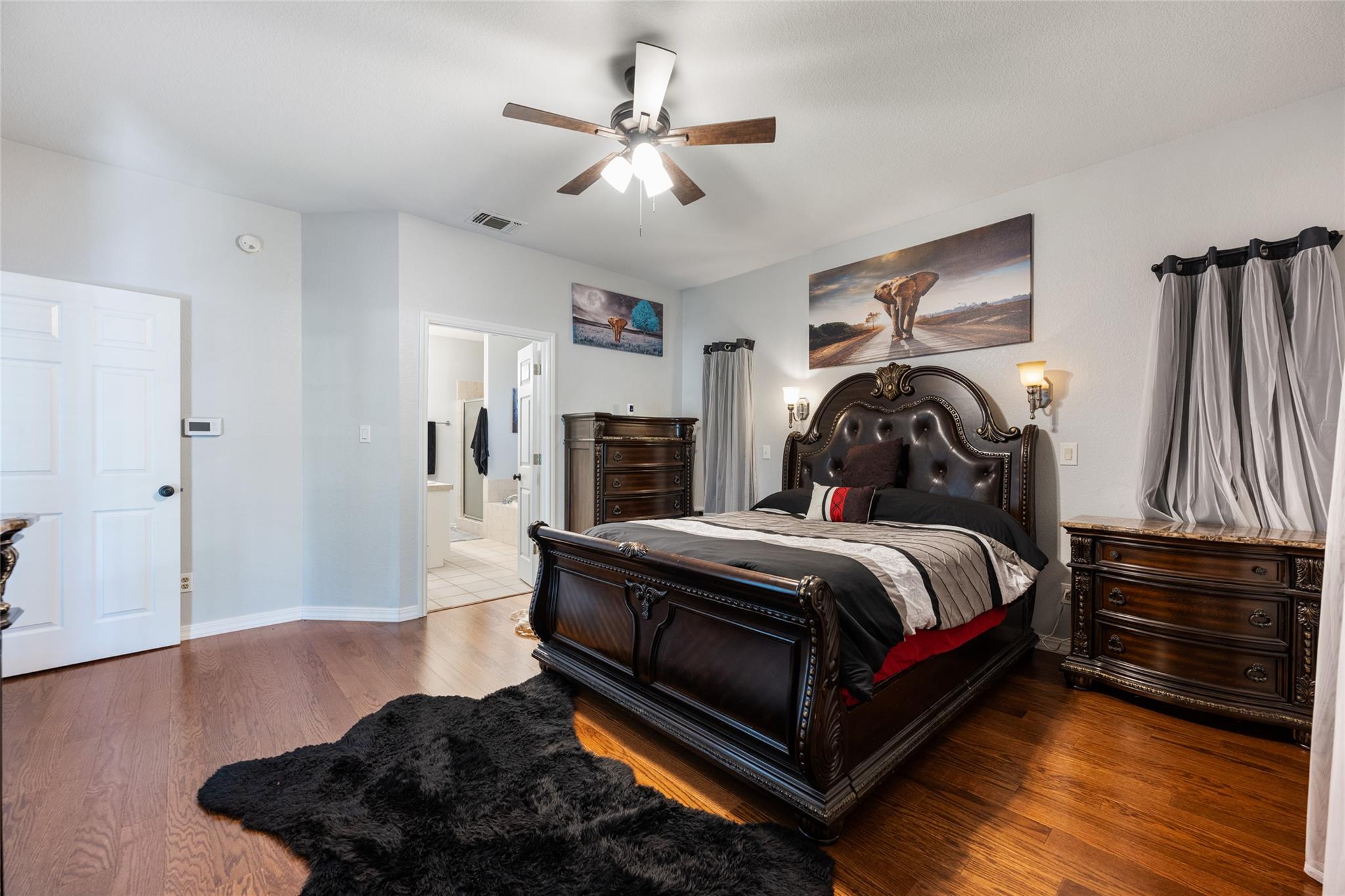 401 N Fox Xing, Burnet, TX 78611