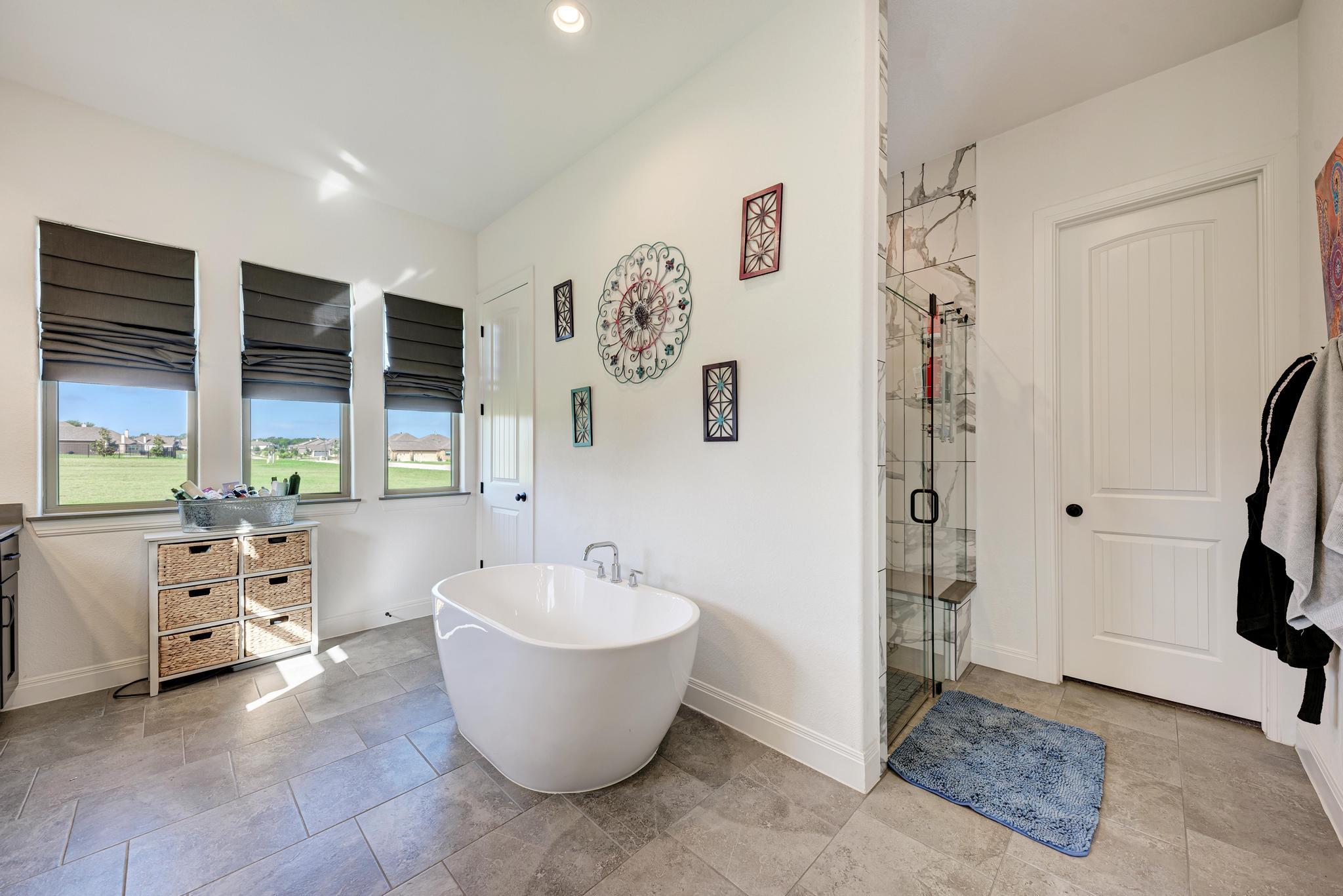 477 Bold Sundown, Liberty Hill, TX 78642