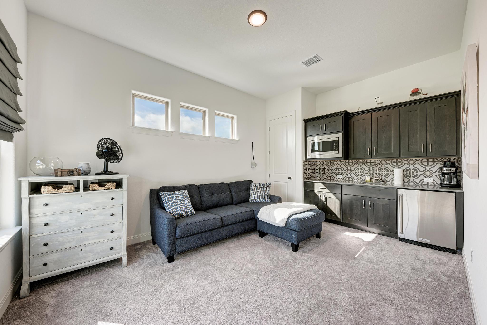 477 Bold Sundown, Liberty Hill, TX 78642