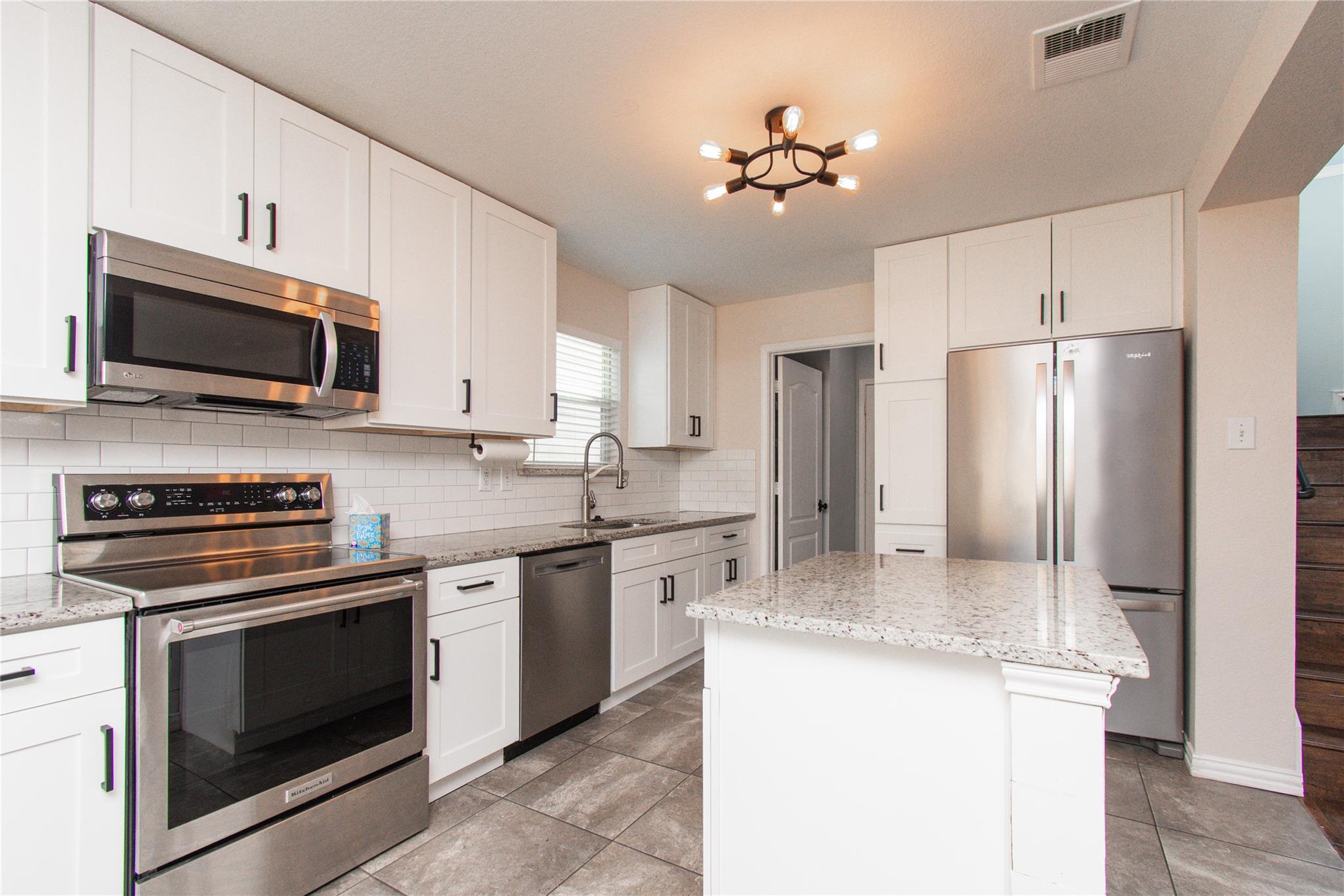 283 Cordero Dr, San Marcos, TX 78666