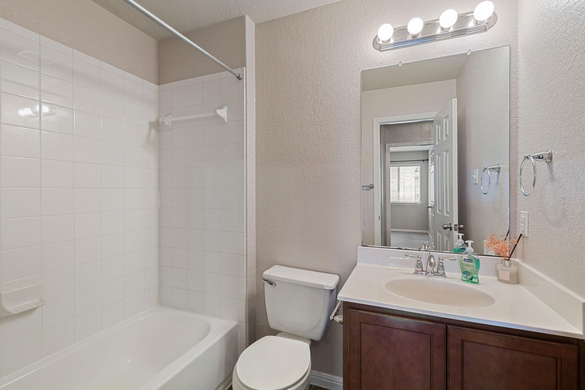 410 Brazoria Trl, San Marcos, TX 78666