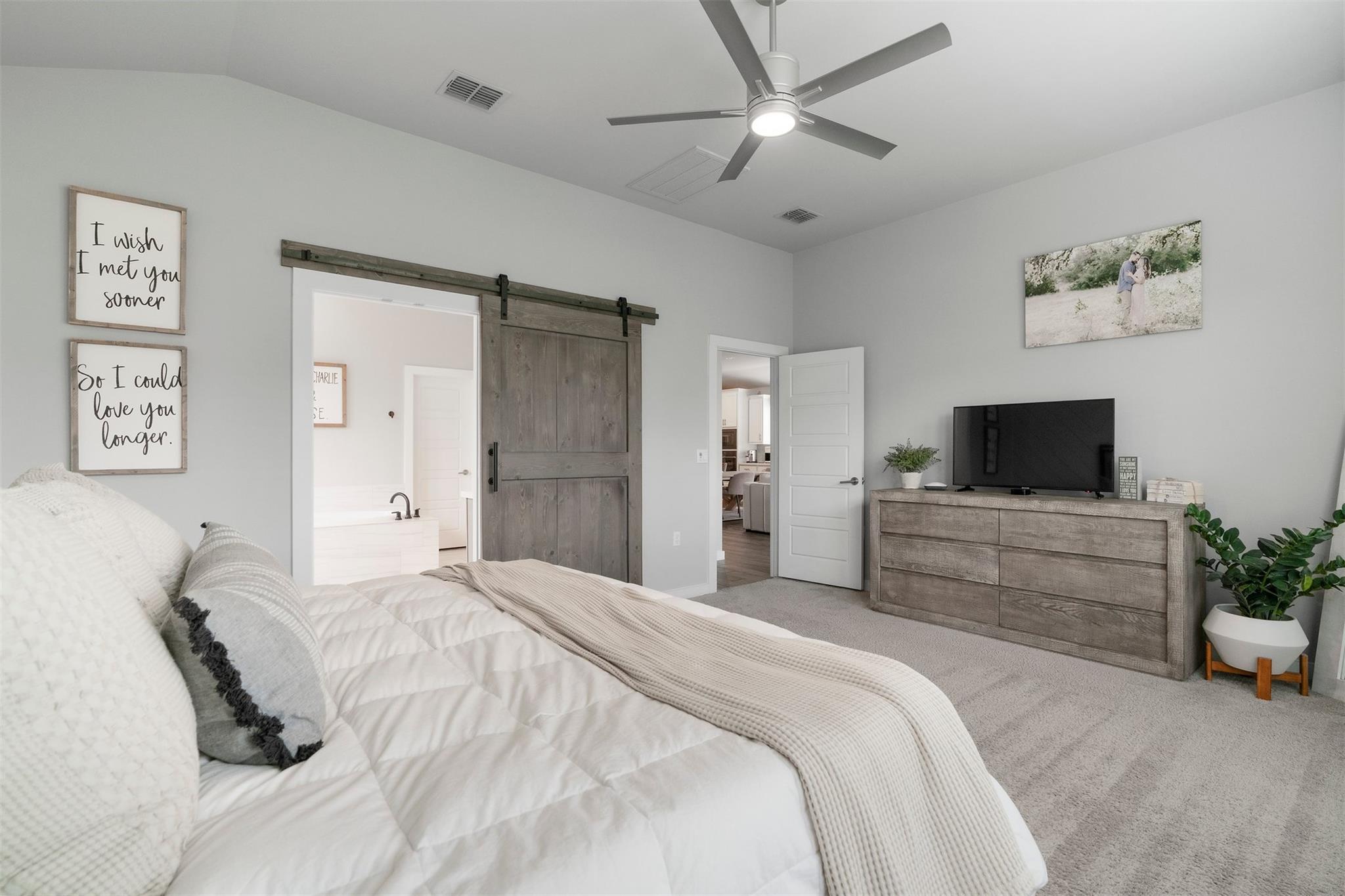 8201 Yokohama Ter, Austin, TX 78744