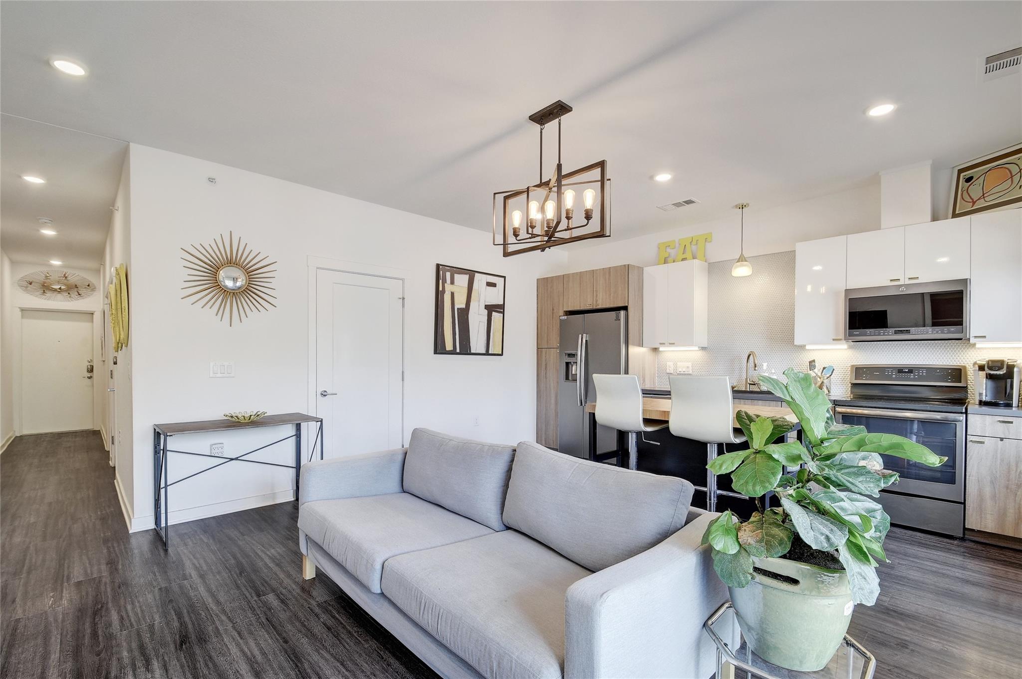 4361 S Congress Ave # 126, Austin, TX 78745