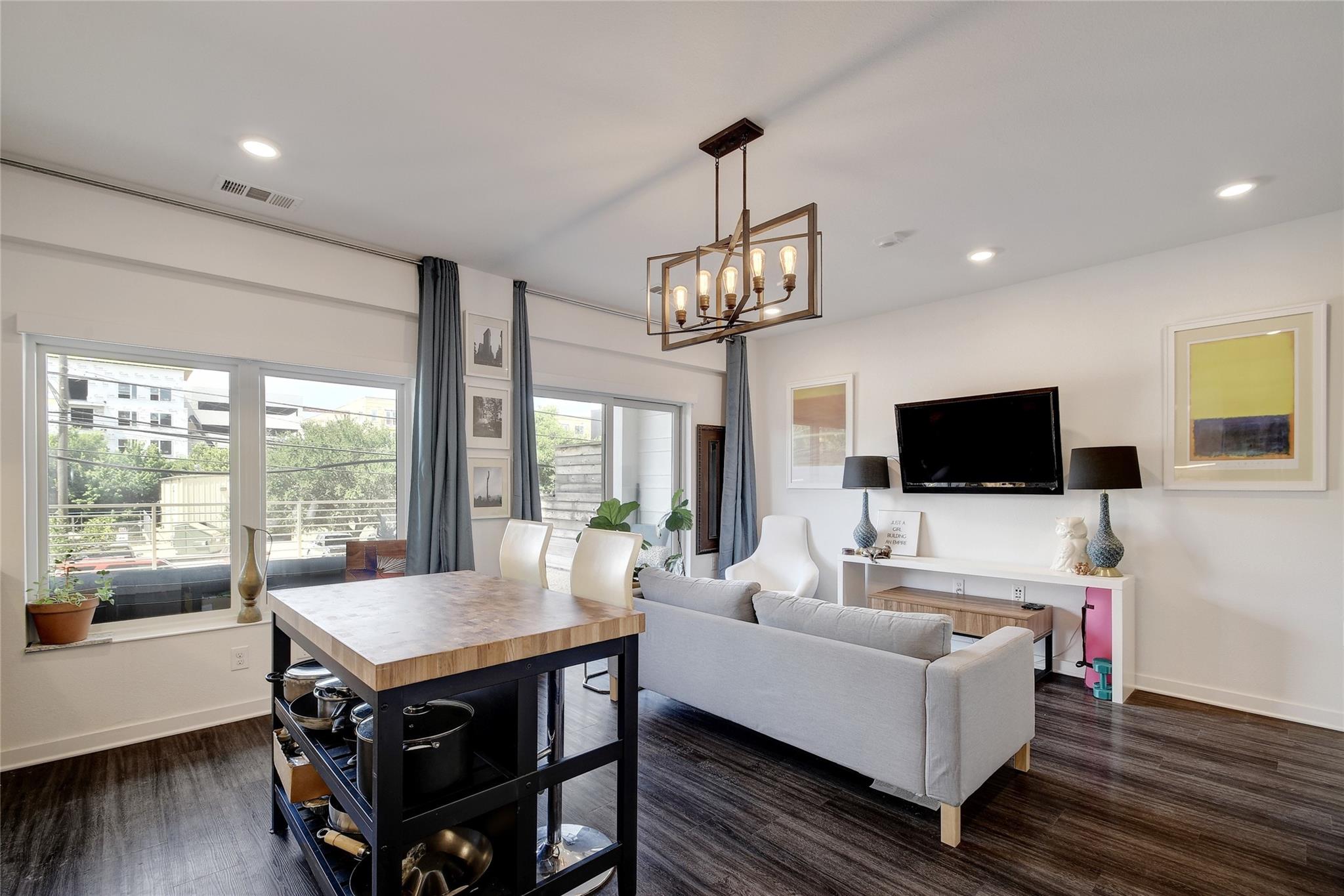 4361 S Congress Ave # 126, Austin, TX 78745
