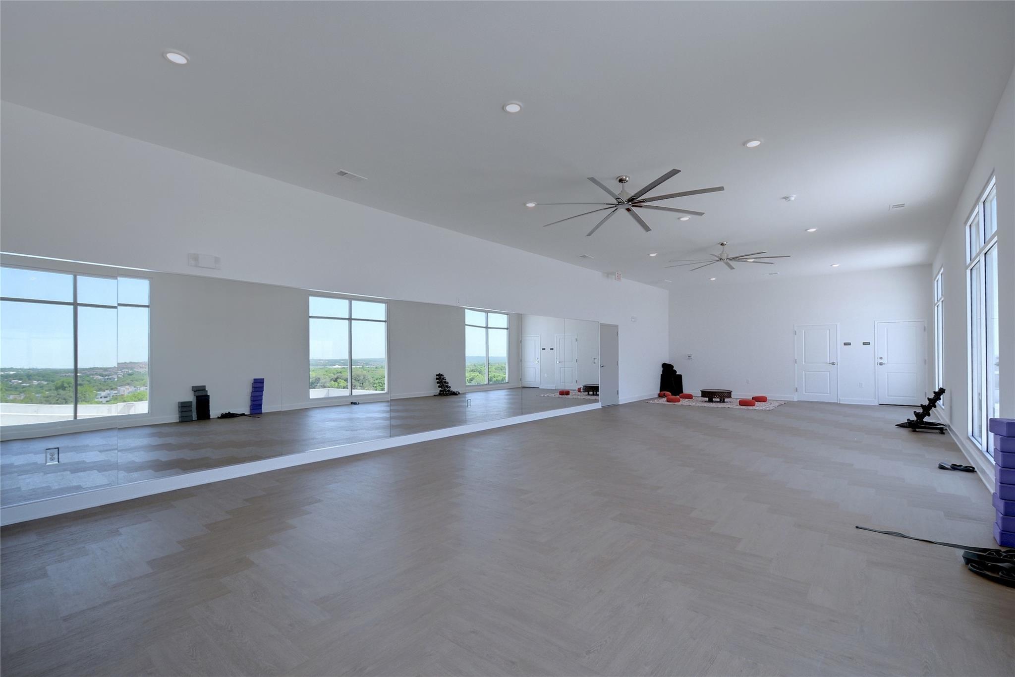 4361 S Congress Ave # 126, Austin, TX 78745