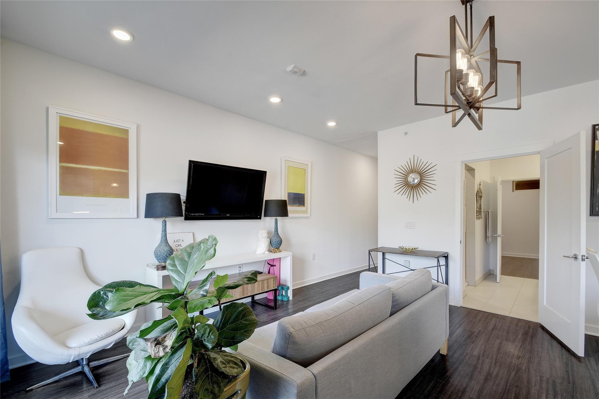 4361 S Congress Ave # 126, Austin, TX 78745