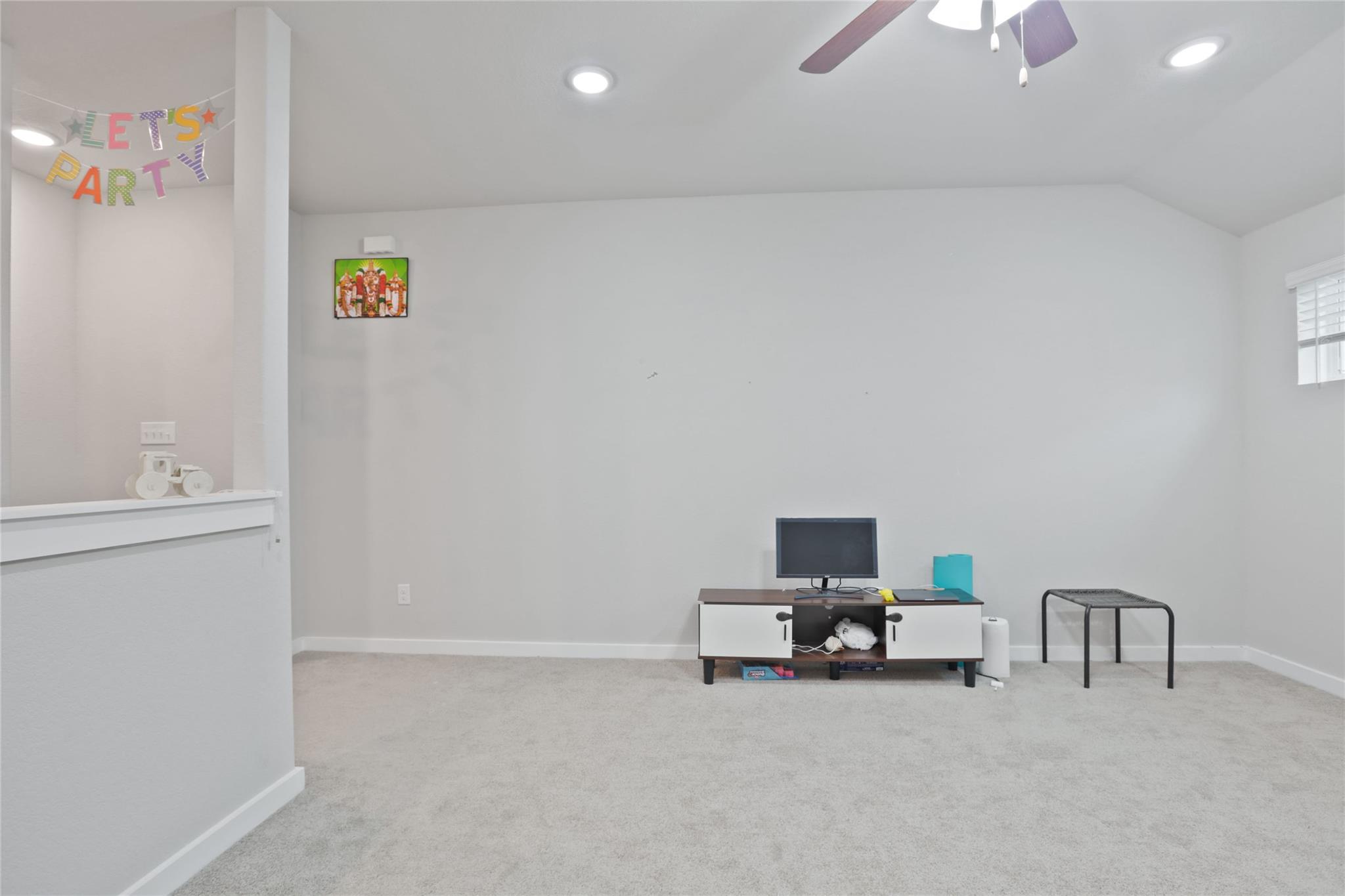 1519 Fenton Hill Dr, Leander, TX 78641
