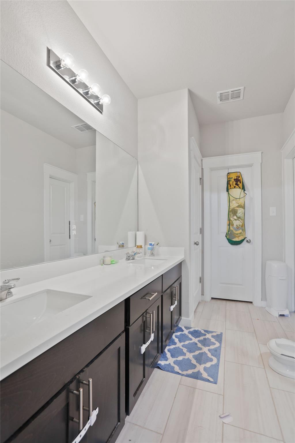 1519 Fenton Hill Dr, Leander, TX 78641