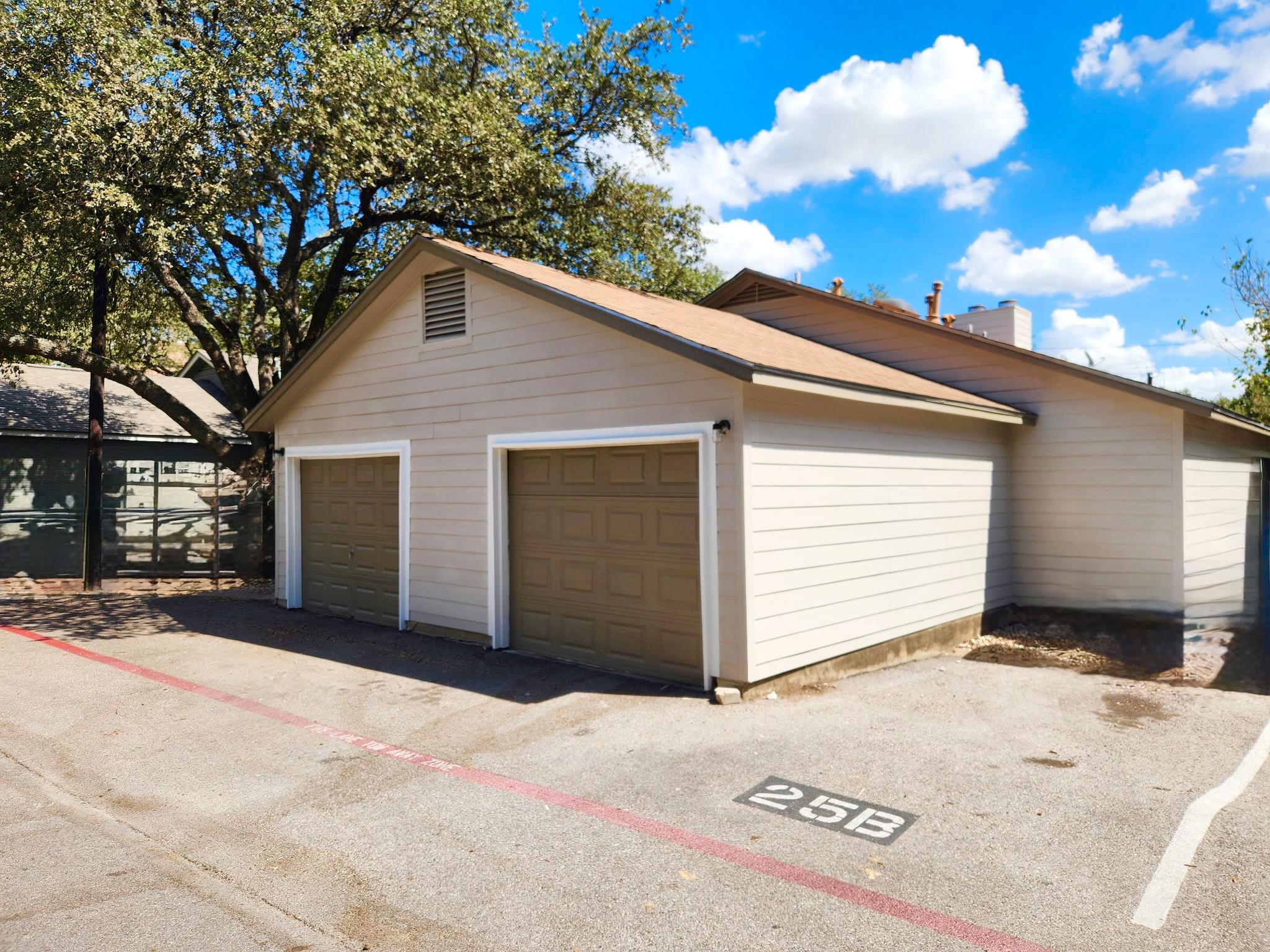 7825 Beauregard Cir # 25, Austin, TX 78745