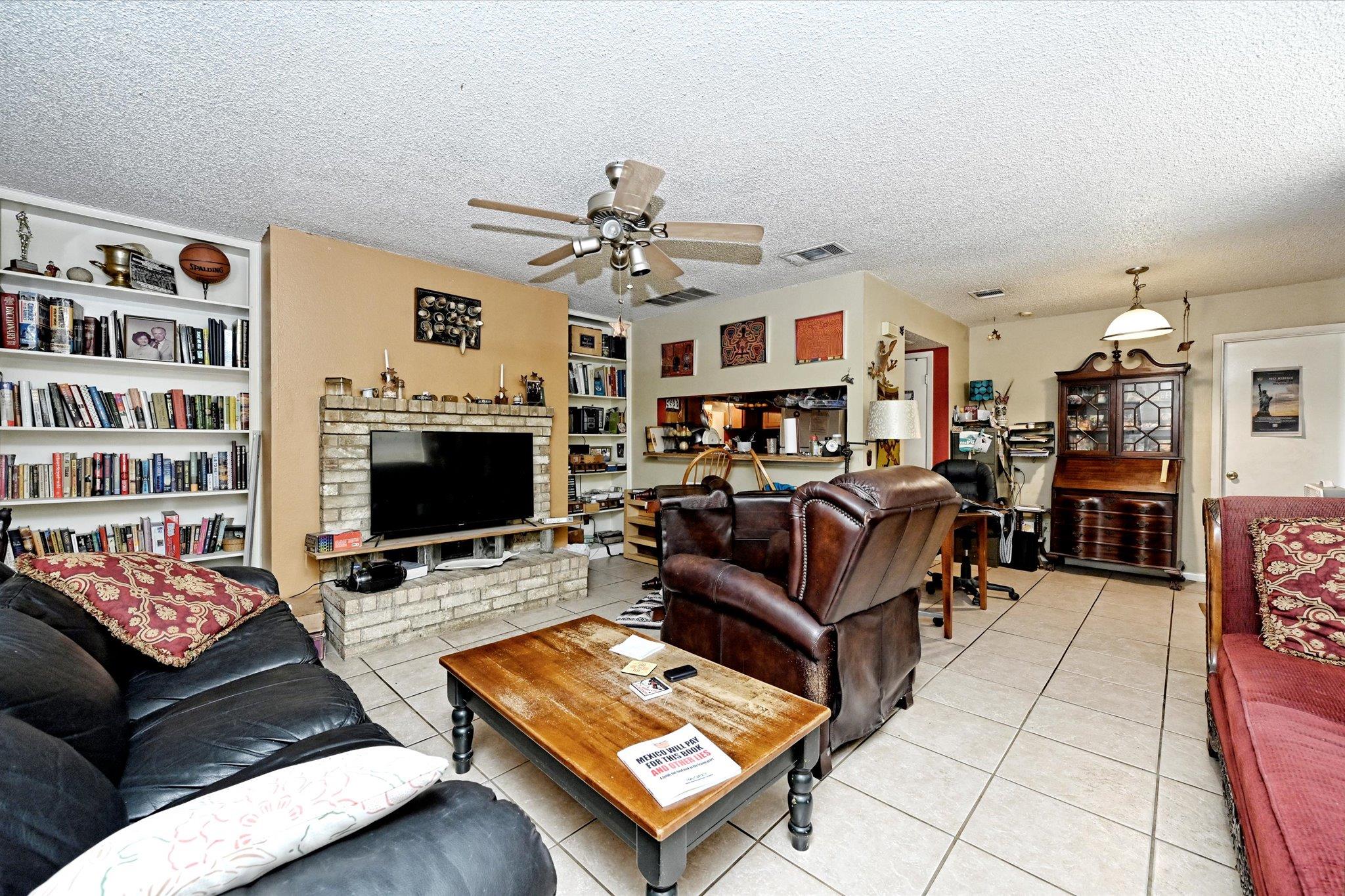 7825 Beauregard Cir # 25, Austin, TX 78745