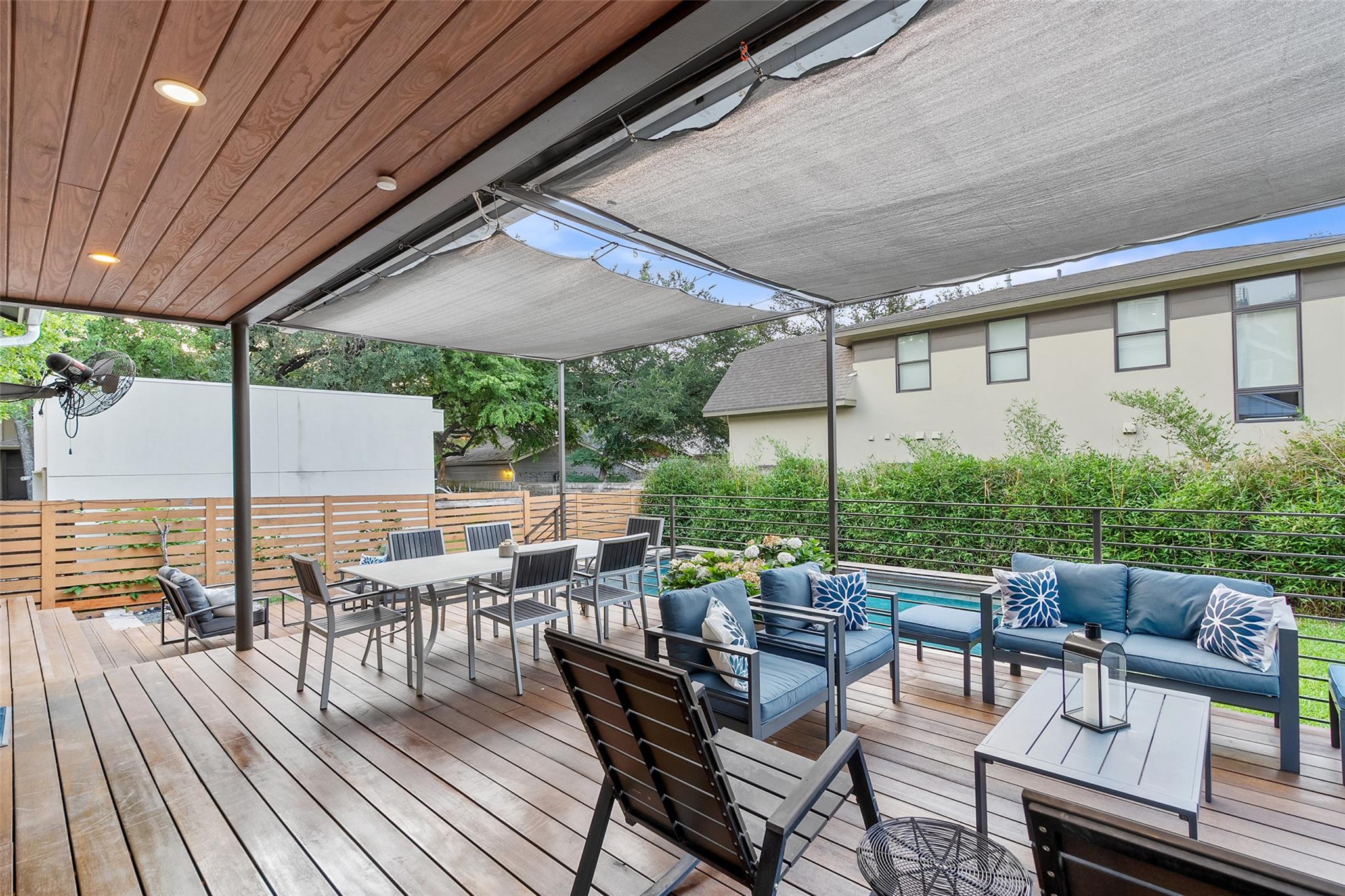 1516 Treadwell St # B, Austin, TX 78704