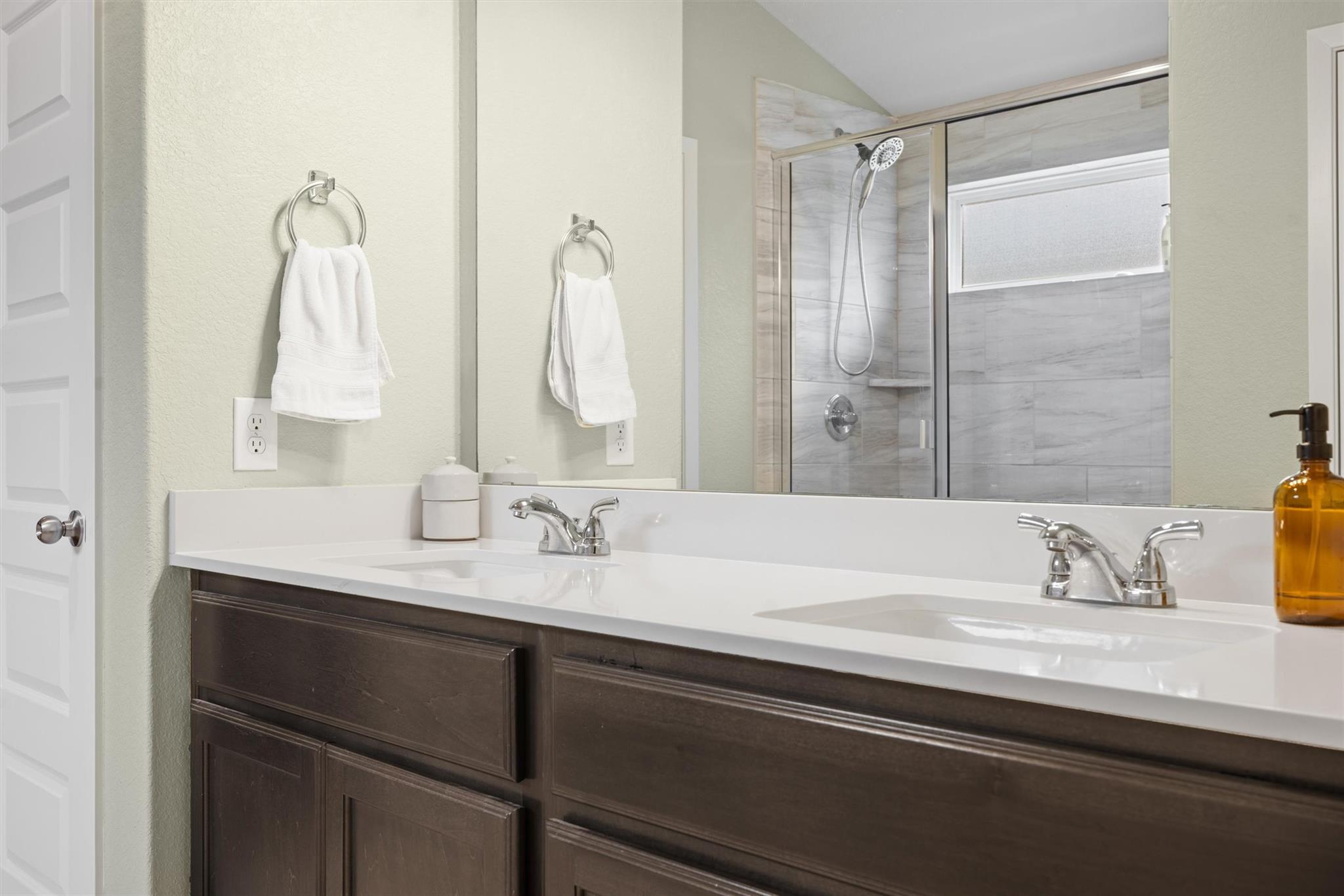 1703 Omaha Dr, Lago Vista, TX 78645
