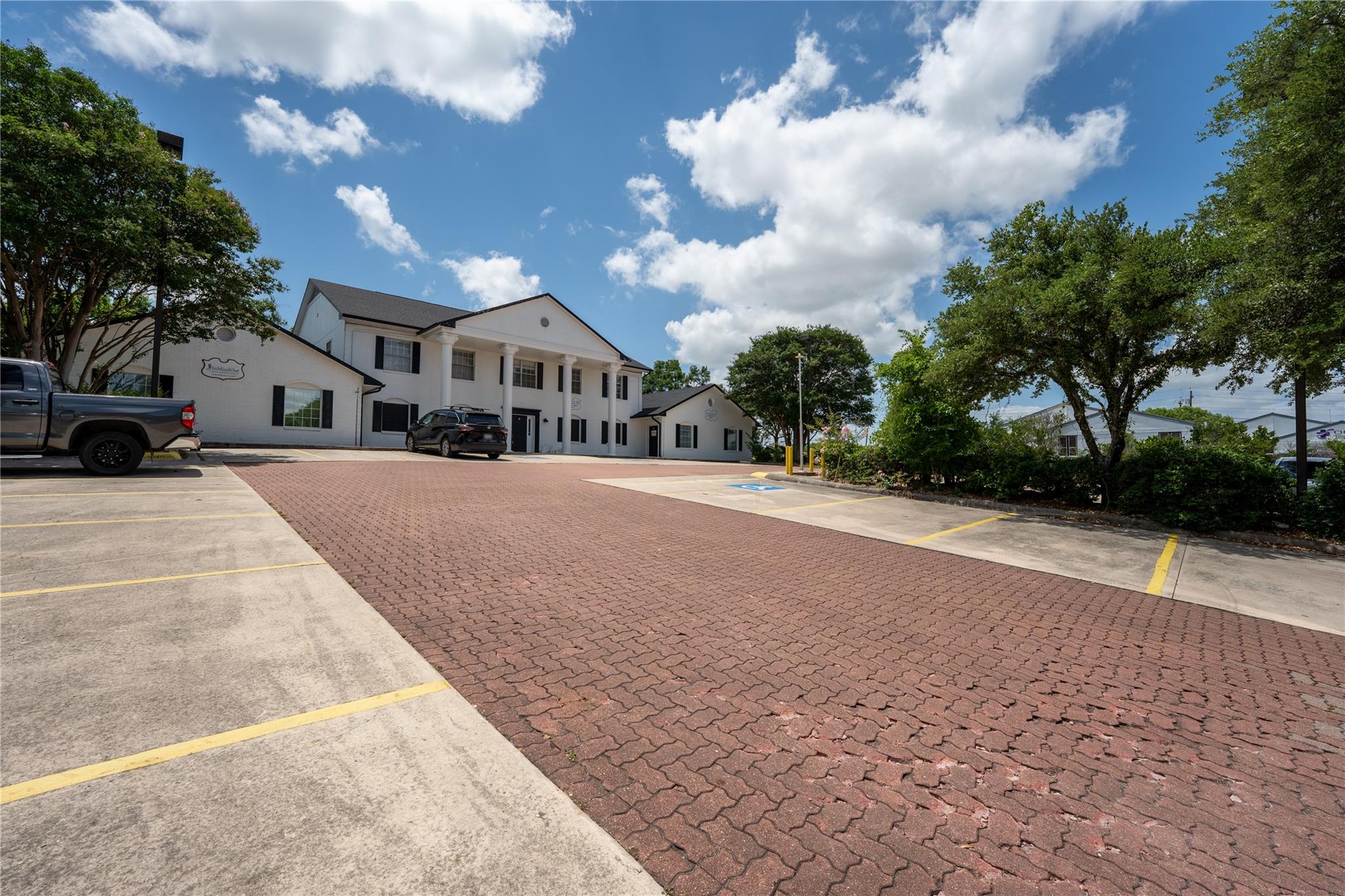2003 Medical Pkwy, San Marcos, TX 78666