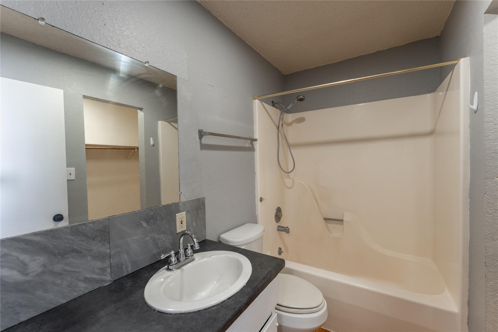 2003 Medical Pkwy, San Marcos, TX 78666