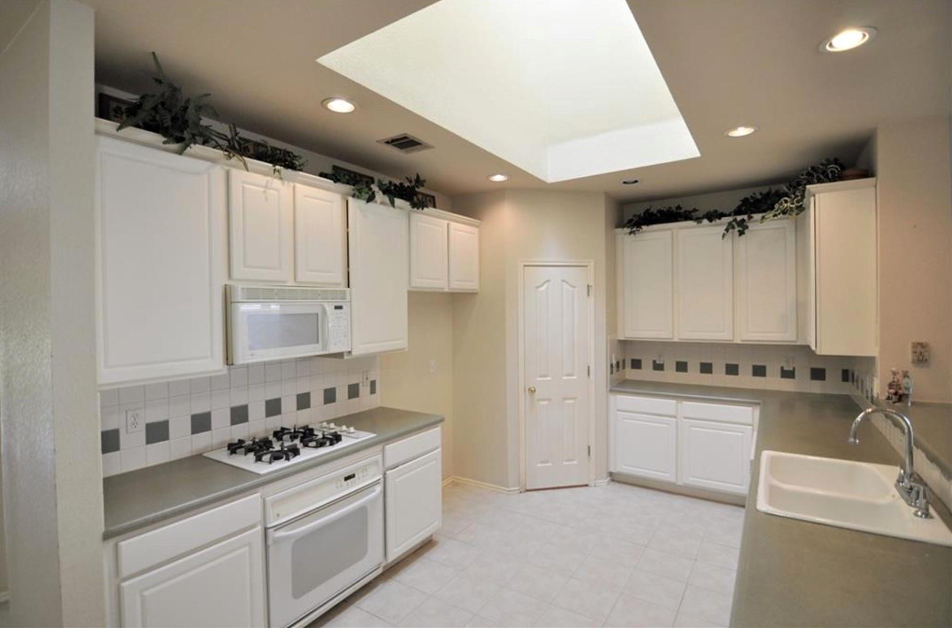 1805 Sandra Cv, Cedar Park, TX 78613