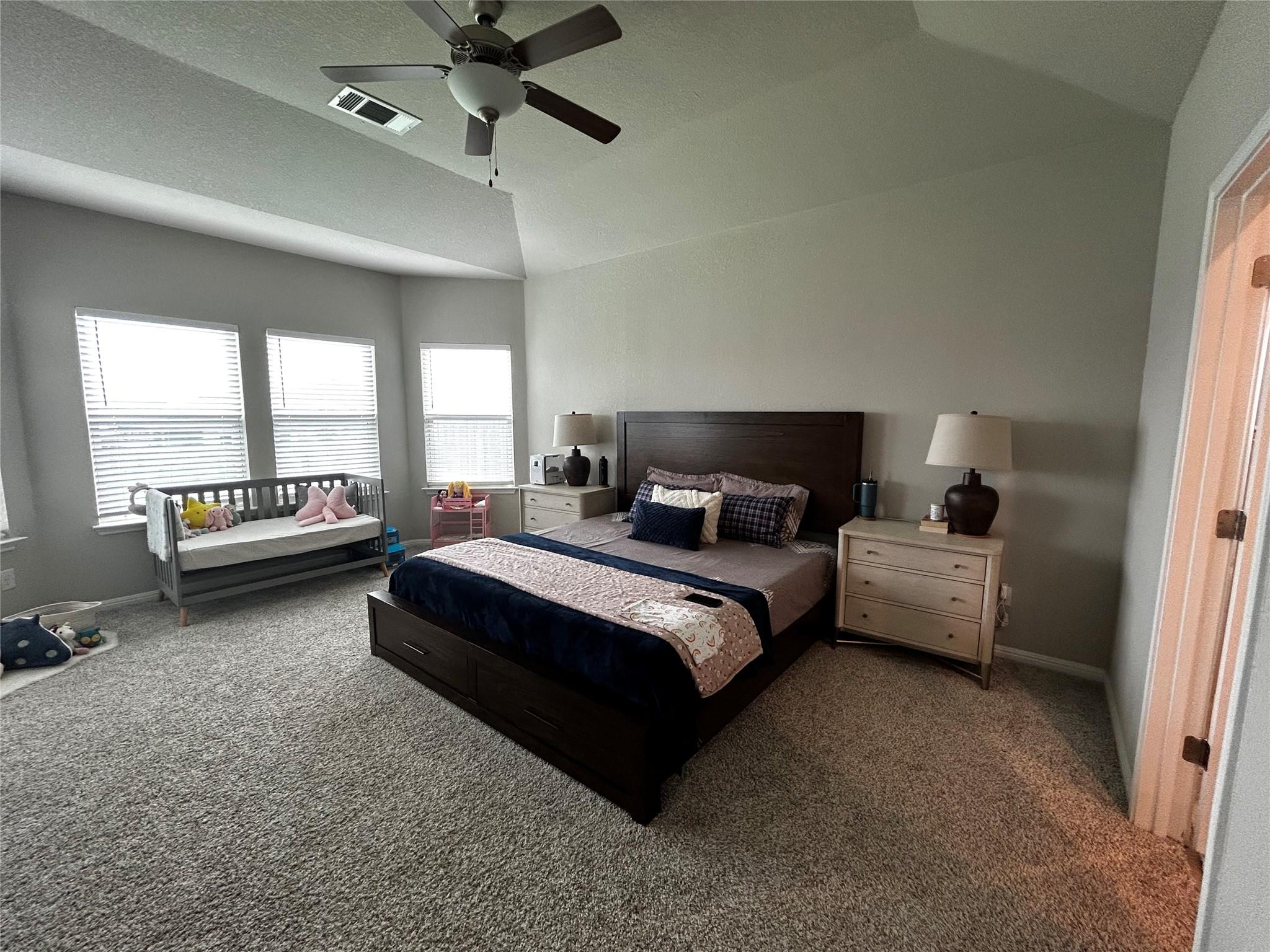 300 Wind Trl, Hutto, TX 78634
