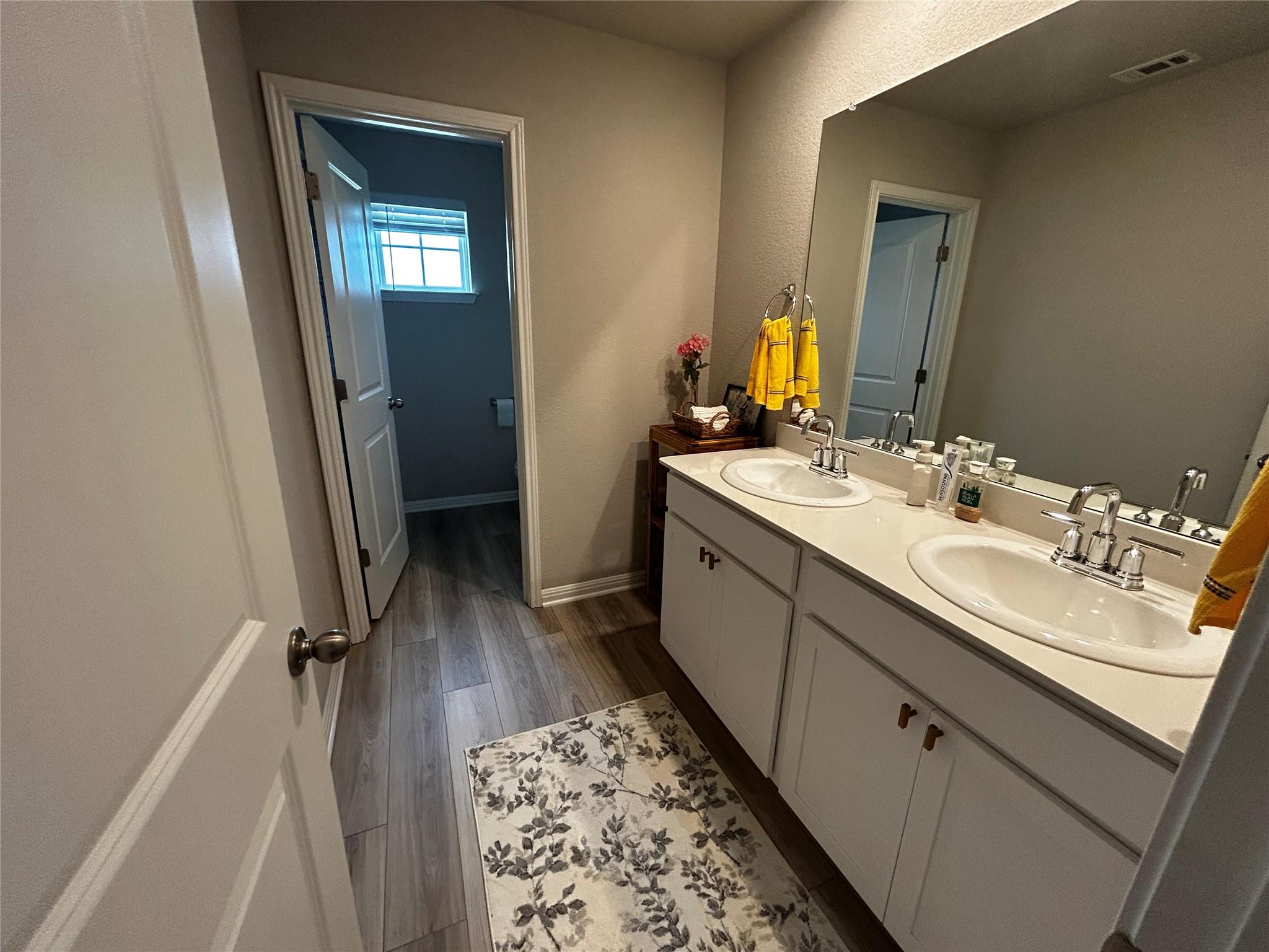 300 Wind Trl, Hutto, TX 78634