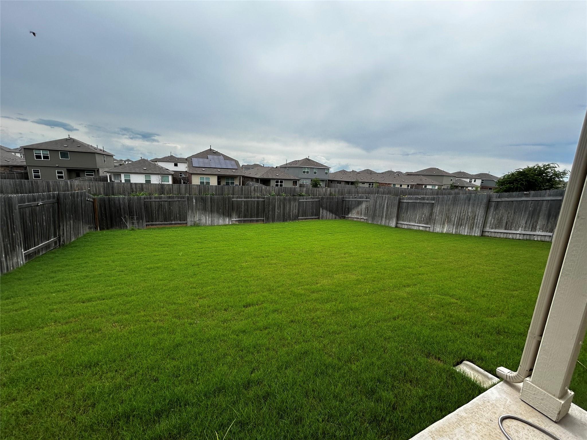 300 Wind Trl, Hutto, TX 78634