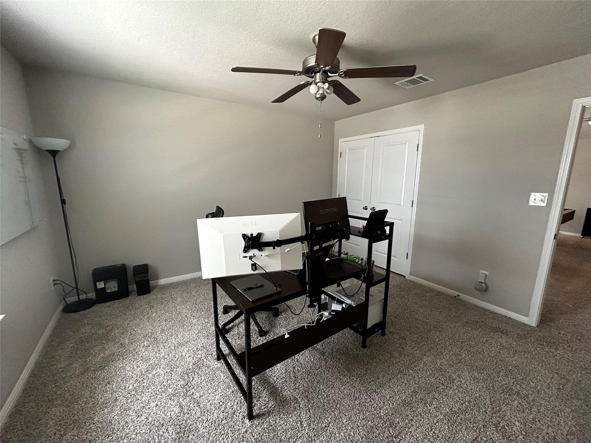 300 Wind Trl, Hutto, TX 78634