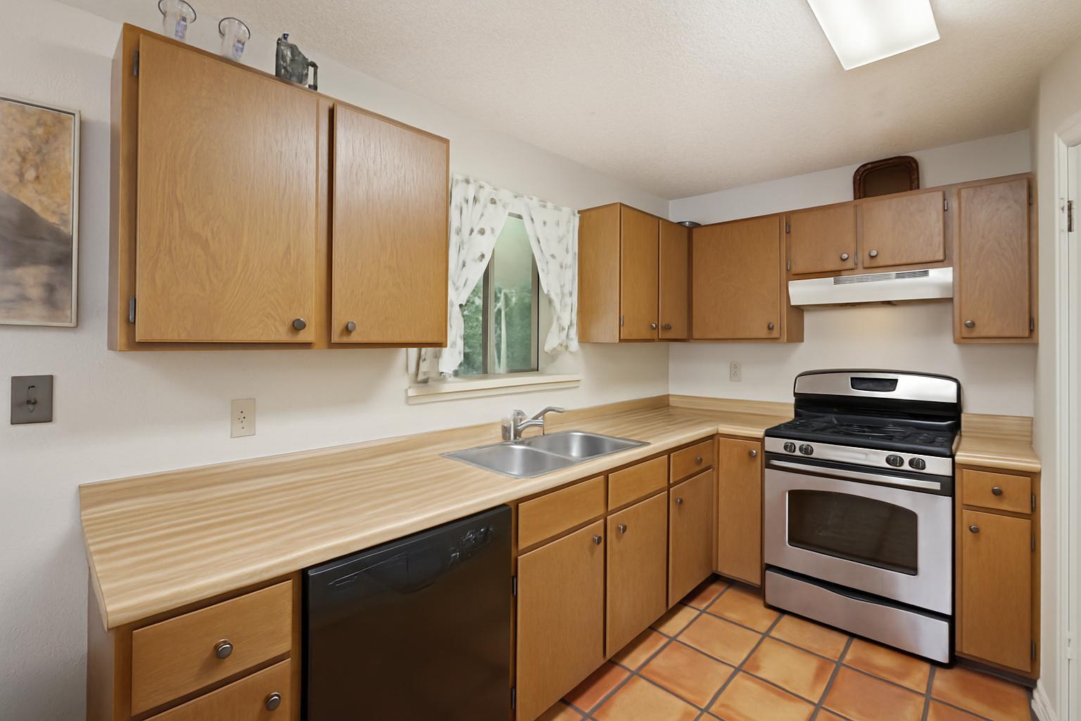 11402 Hidden Quail Dr, Austin, TX 78758
