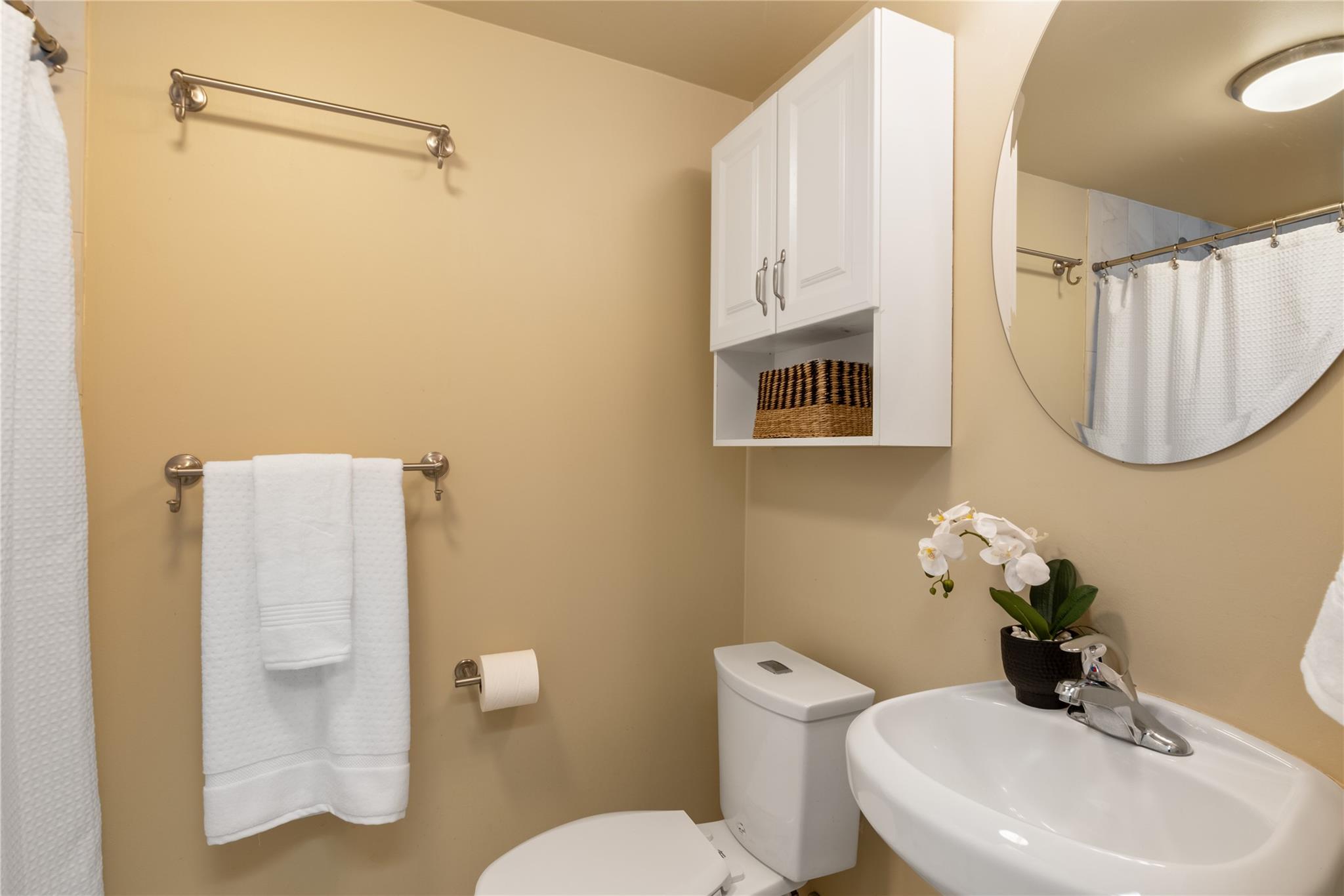 2206 Newfield Ln, Austin, TX 78703