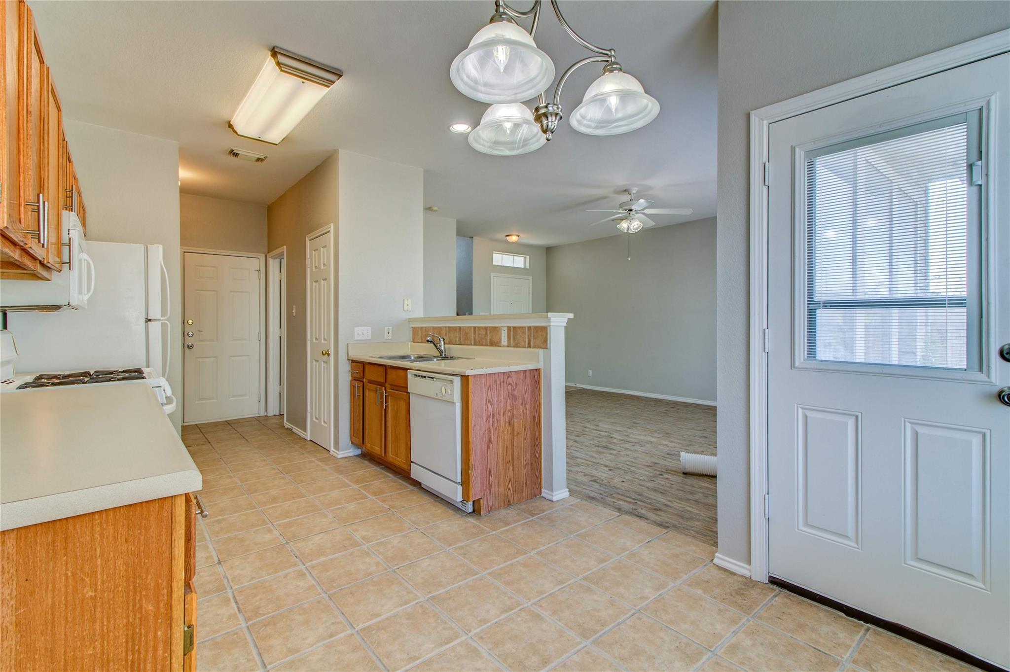 2851 Southampton Way # A, Round Rock, TX 78664