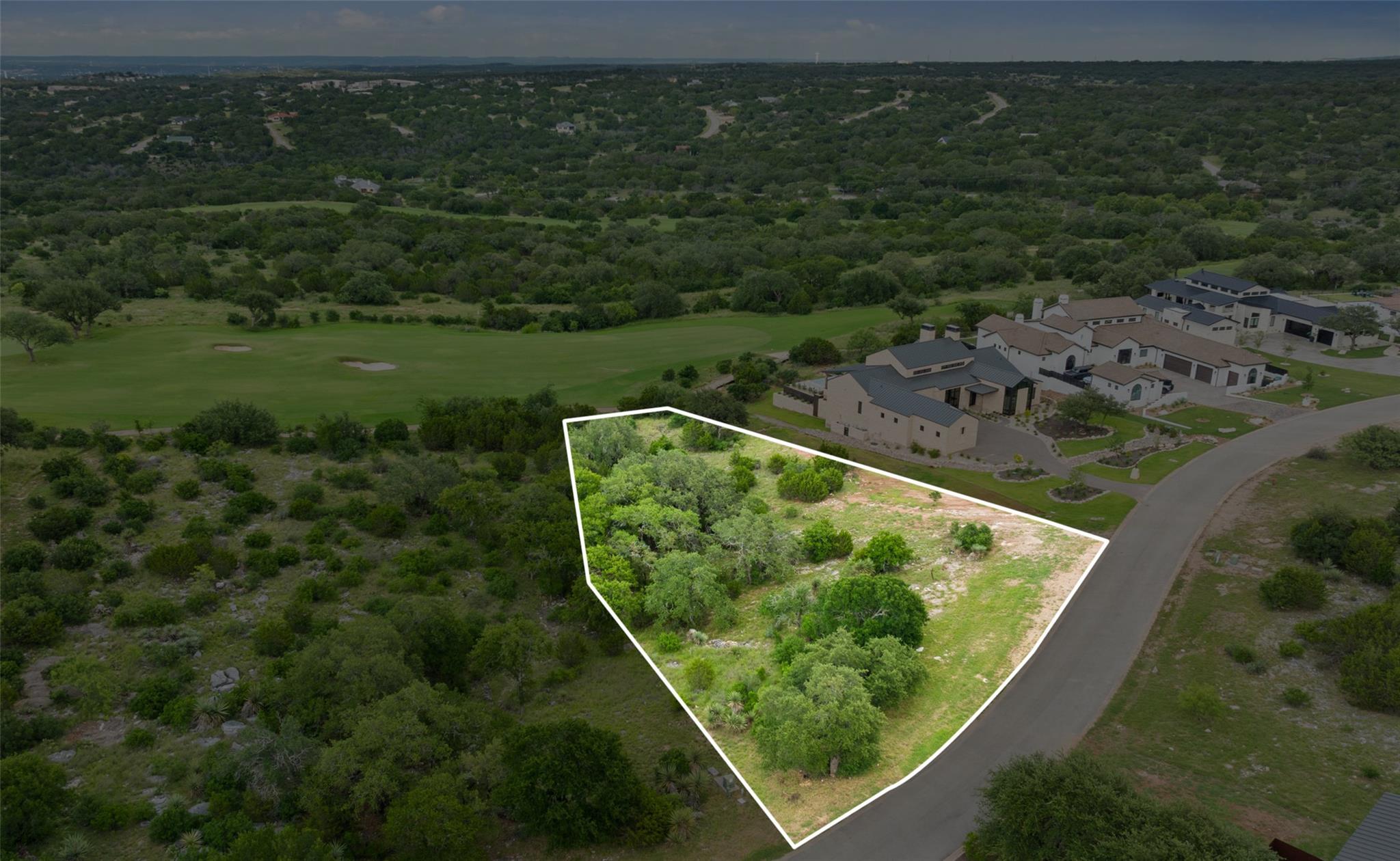629 Passionflower Dr, Horseshoe Bay, TX 78657