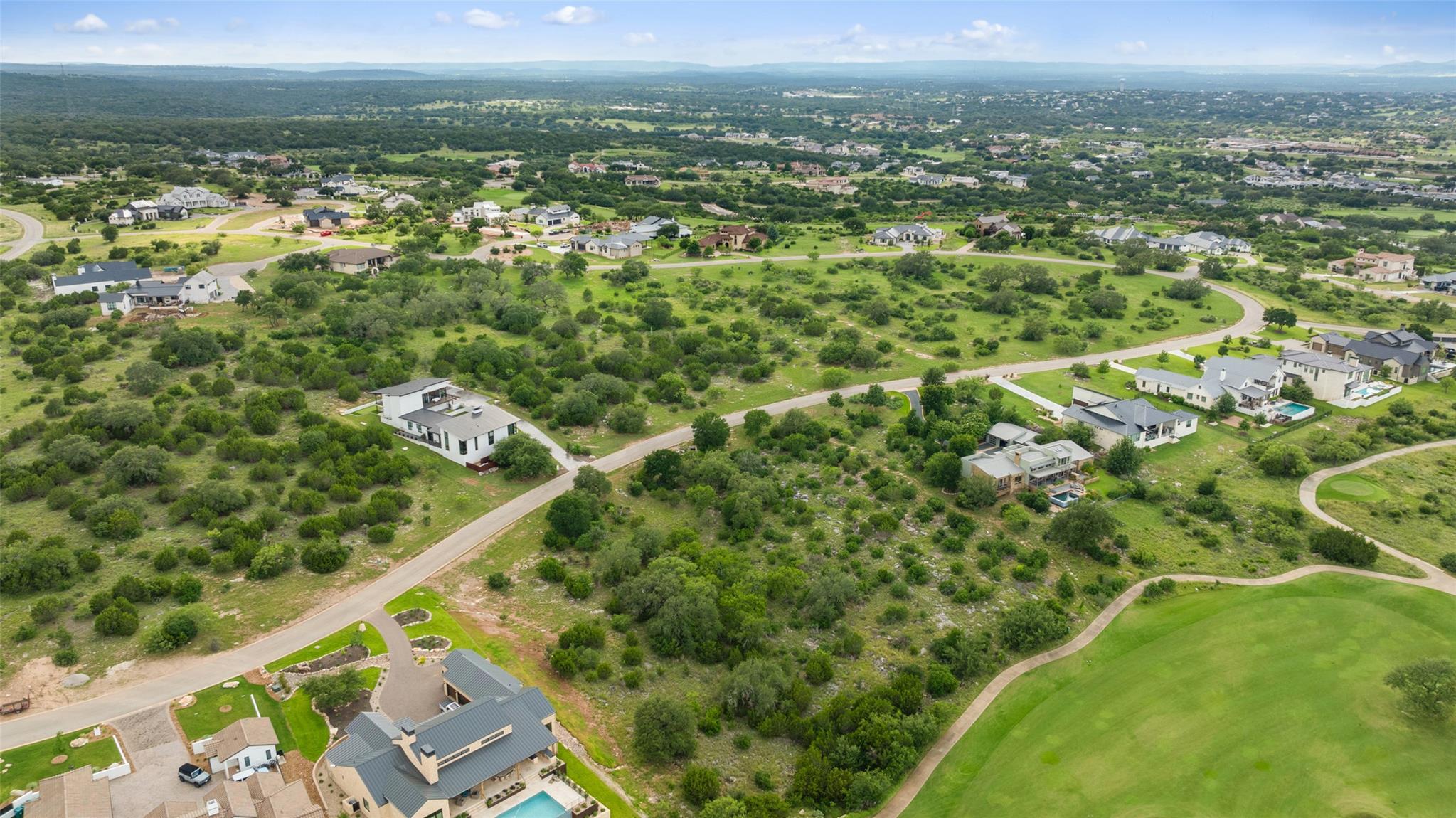 629 Passionflower Dr, Horseshoe Bay, TX 78657