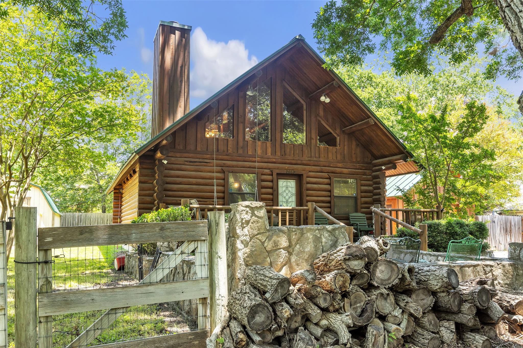 2662 Edgegrove, Canyon Lake, TX 78133