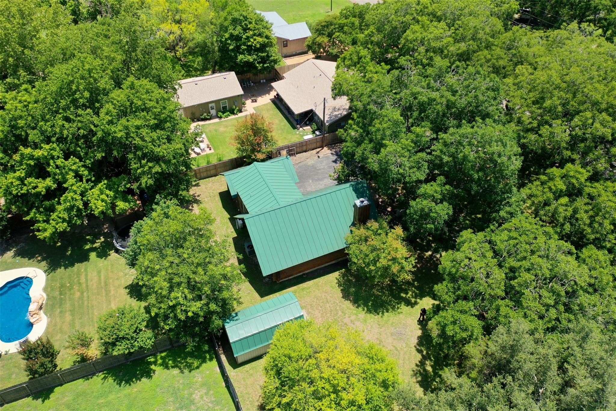 2662 Edgegrove, Canyon Lake, TX 78133