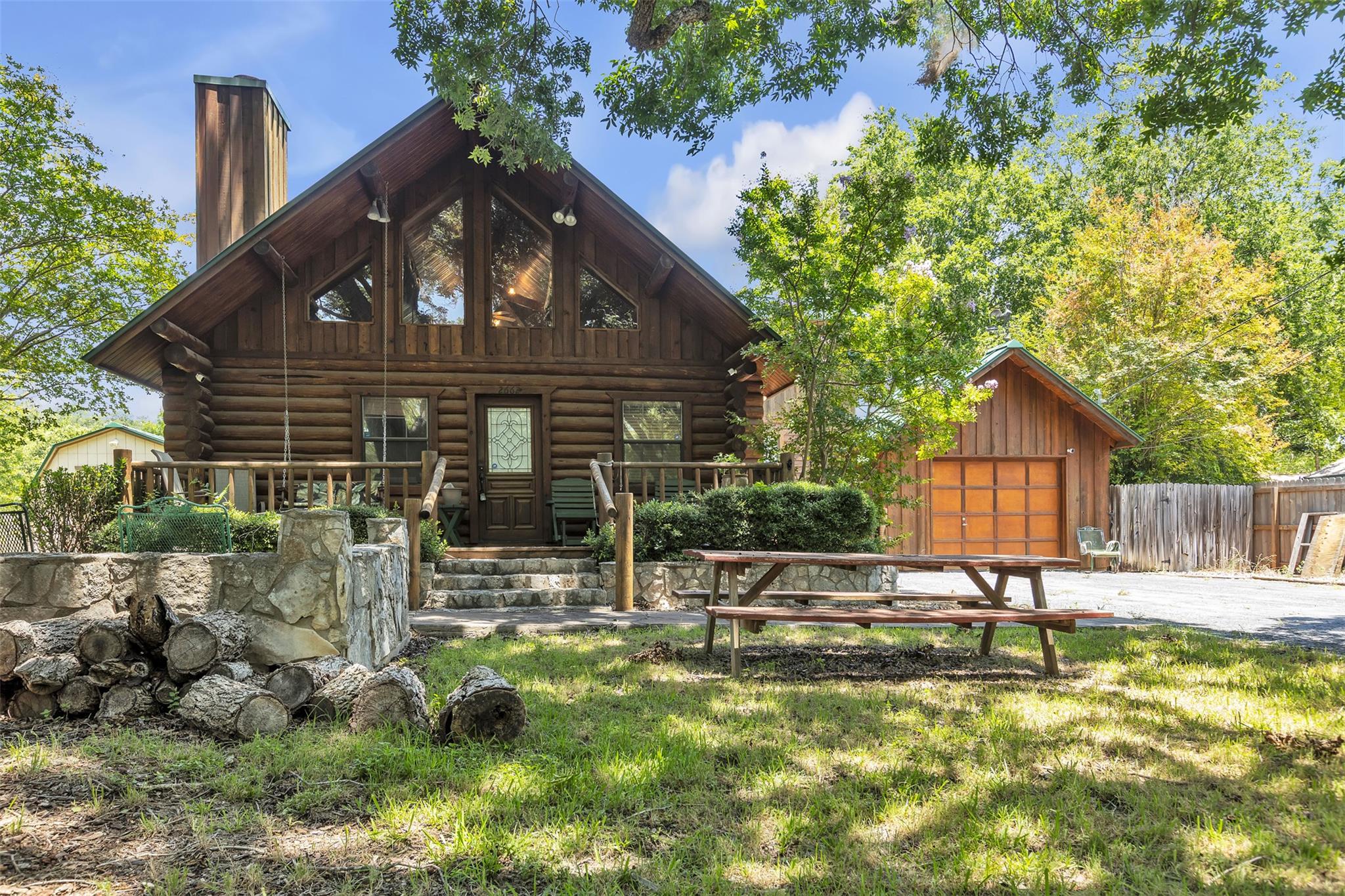 2662 Edgegrove, Canyon Lake, TX 78133