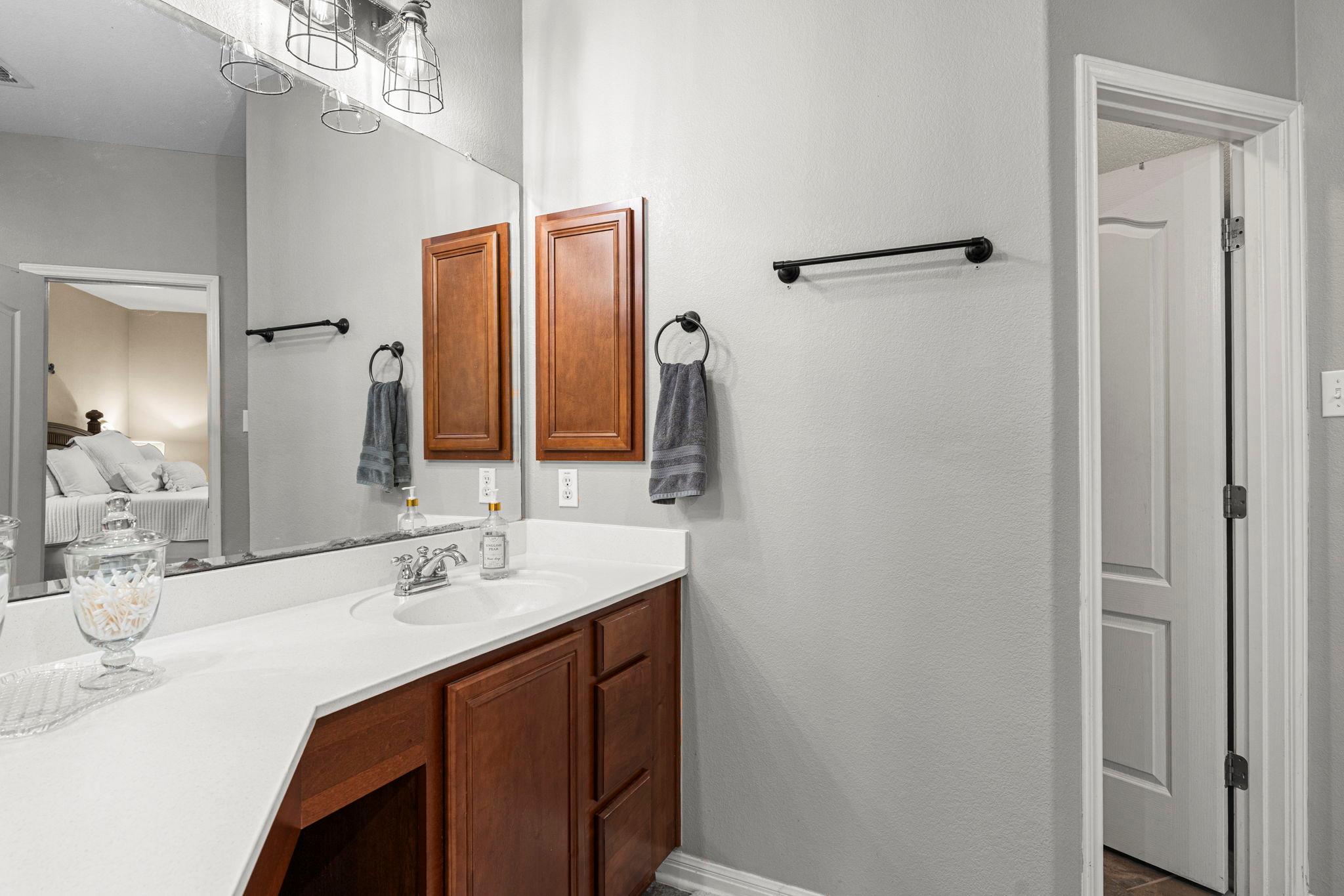 7625 Brecourt Manor Way, Austin, TX 78739