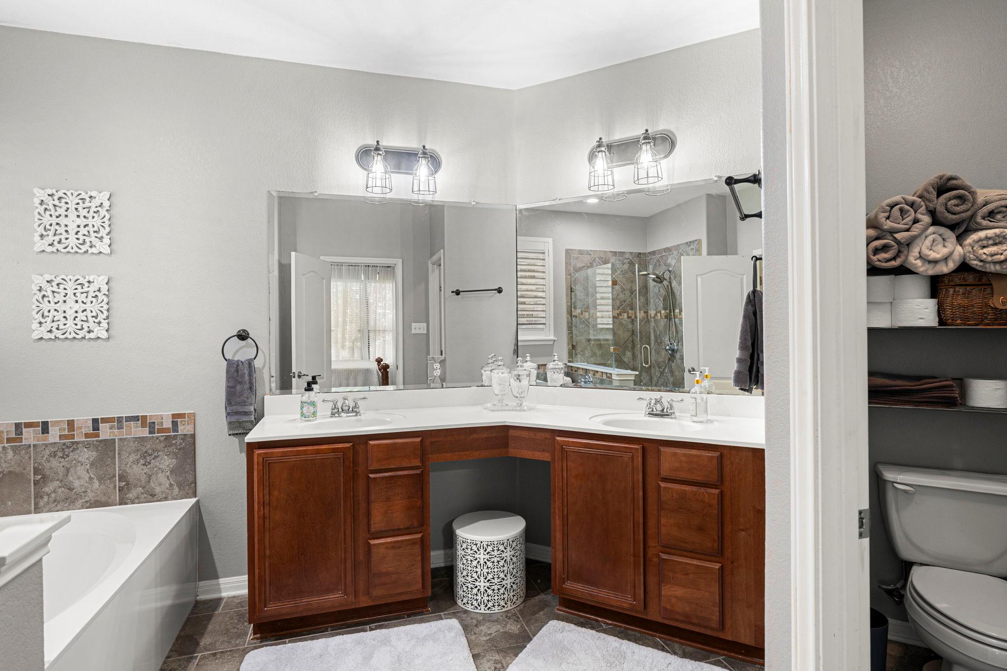 7625 Brecourt Manor Way, Austin, TX 78739