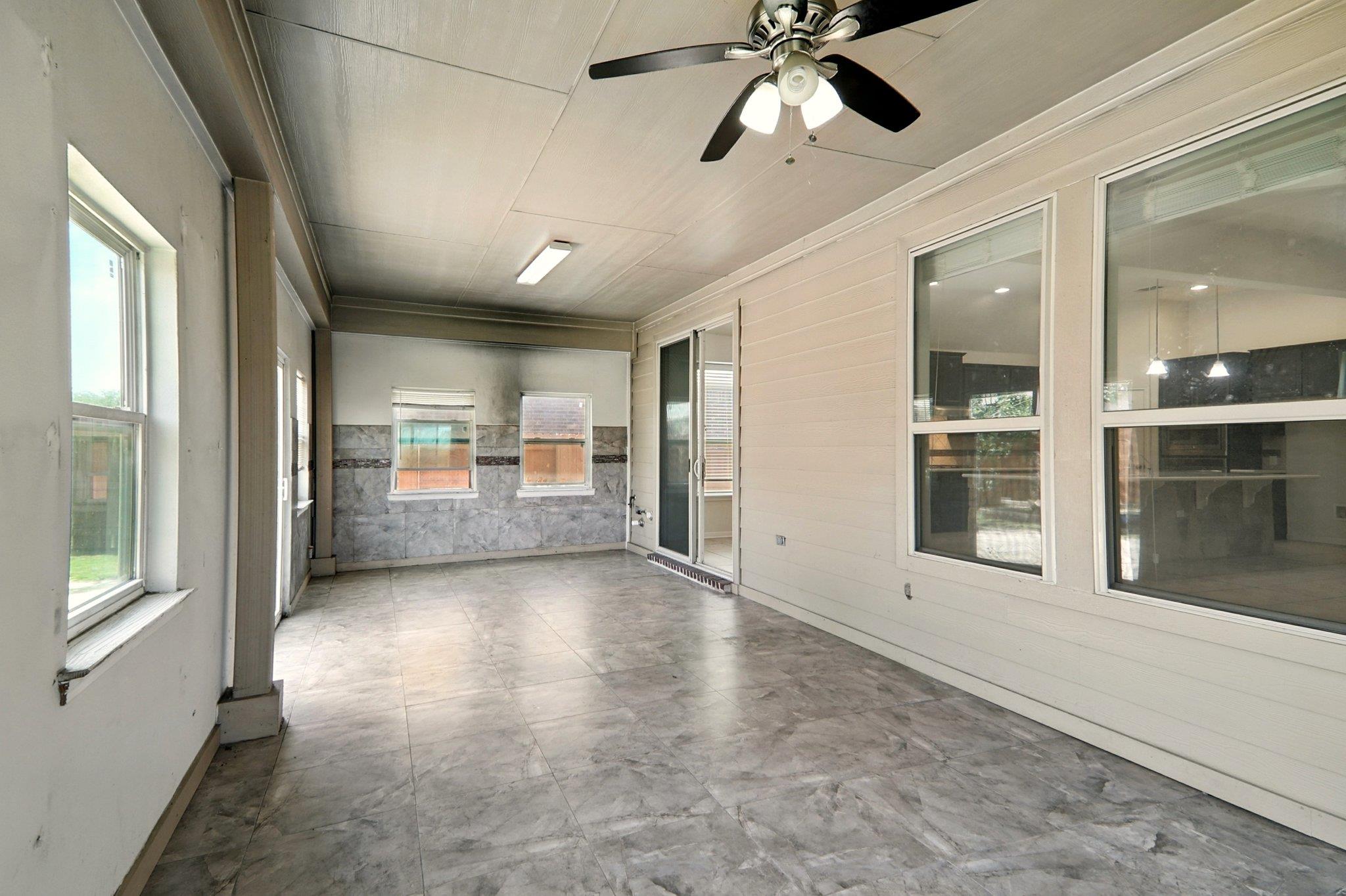 2516 Silver Fern Ln, Pflugerville, TX 78660