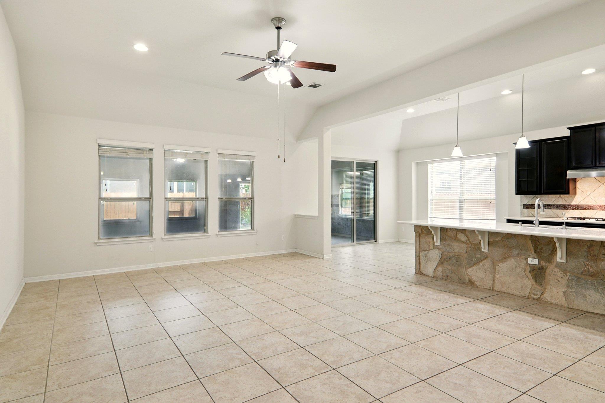 2516 Silver Fern Ln, Pflugerville, TX 78660