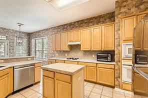 10138 Cassandra Dr, Austin, TX 78717