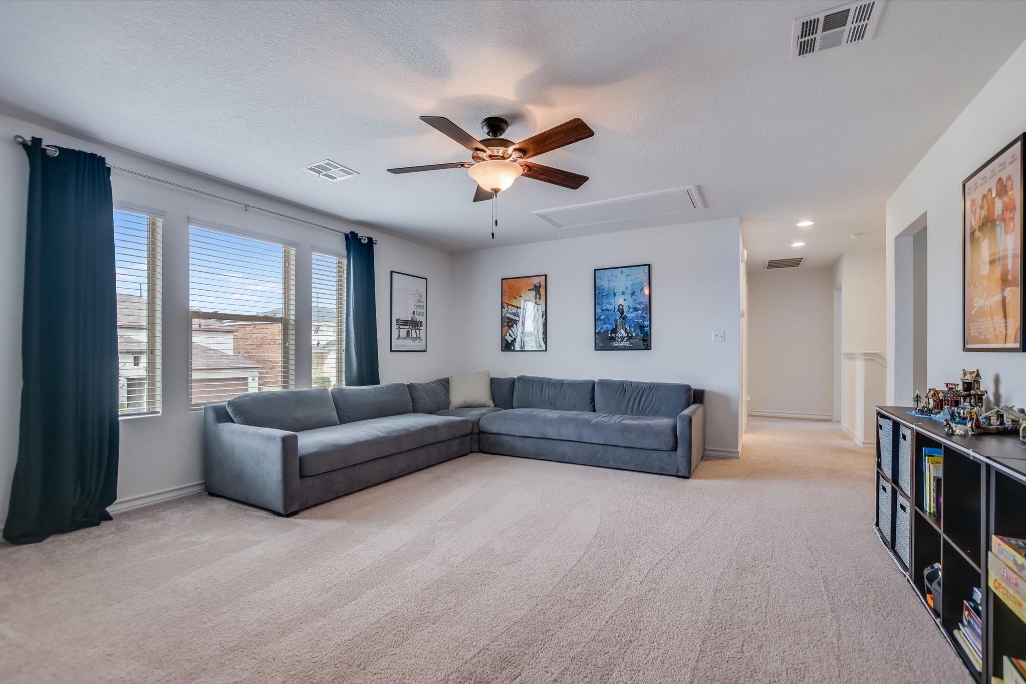 229 Mary Max Cir, San Marcos, TX 78666