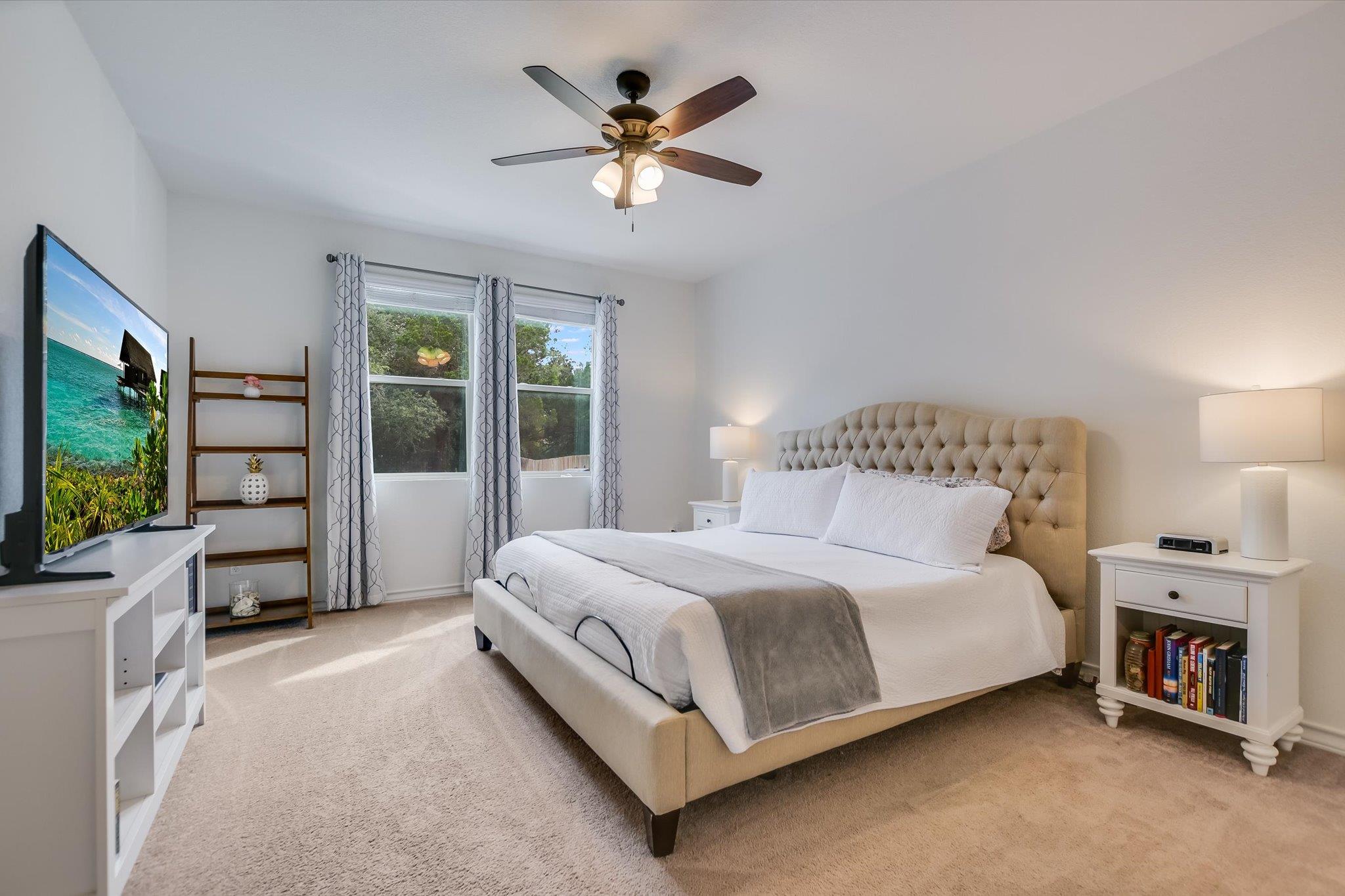 229 Mary Max Cir, San Marcos, TX 78666